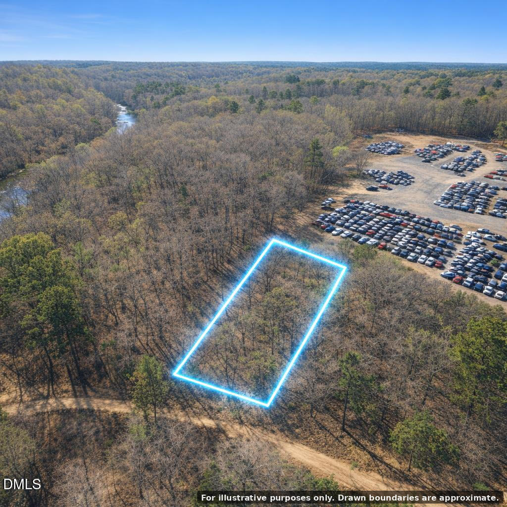 13711 Circle Drive Property Photo 8