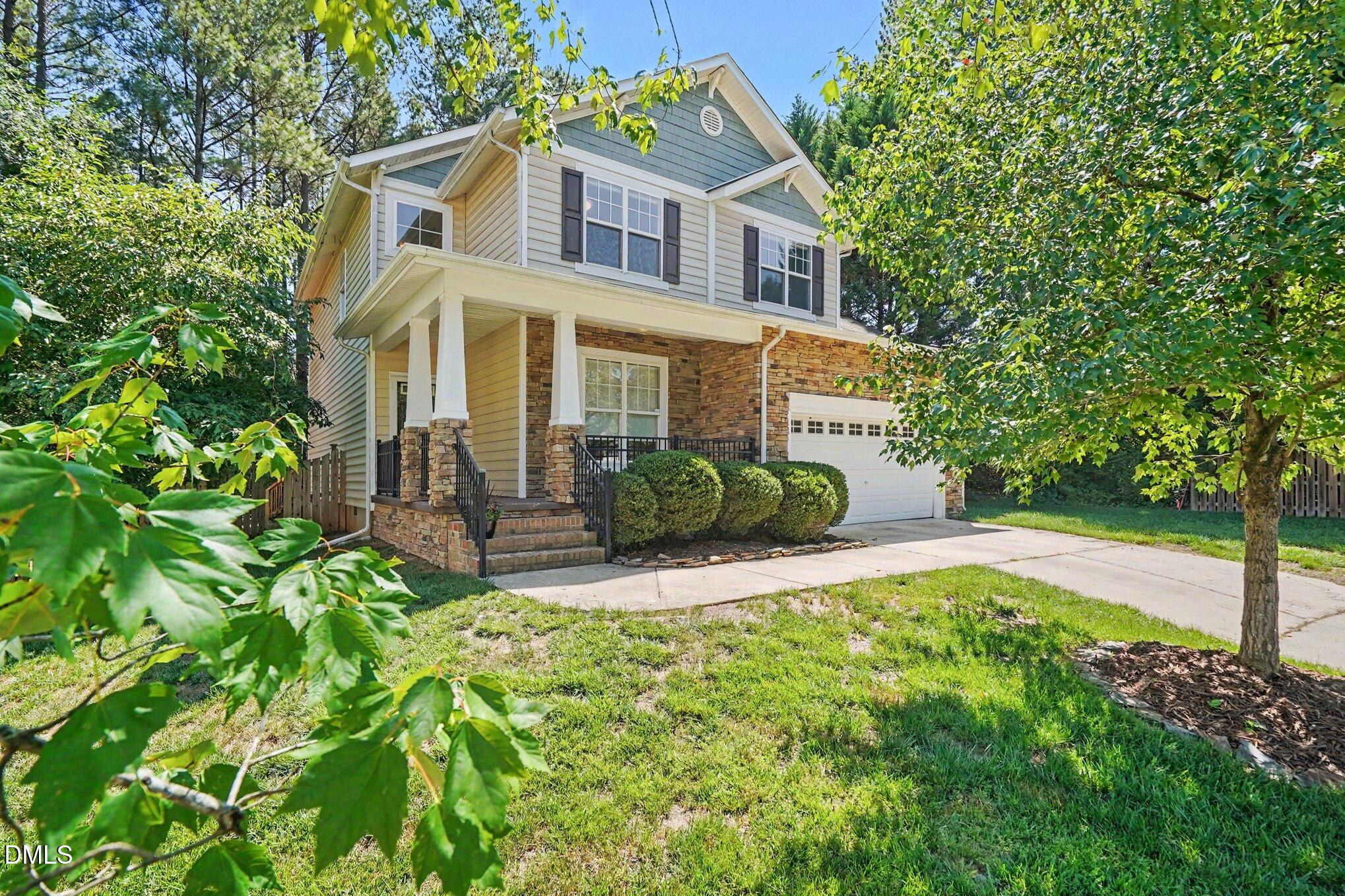 6 Silverbell Court Property Photo 1
