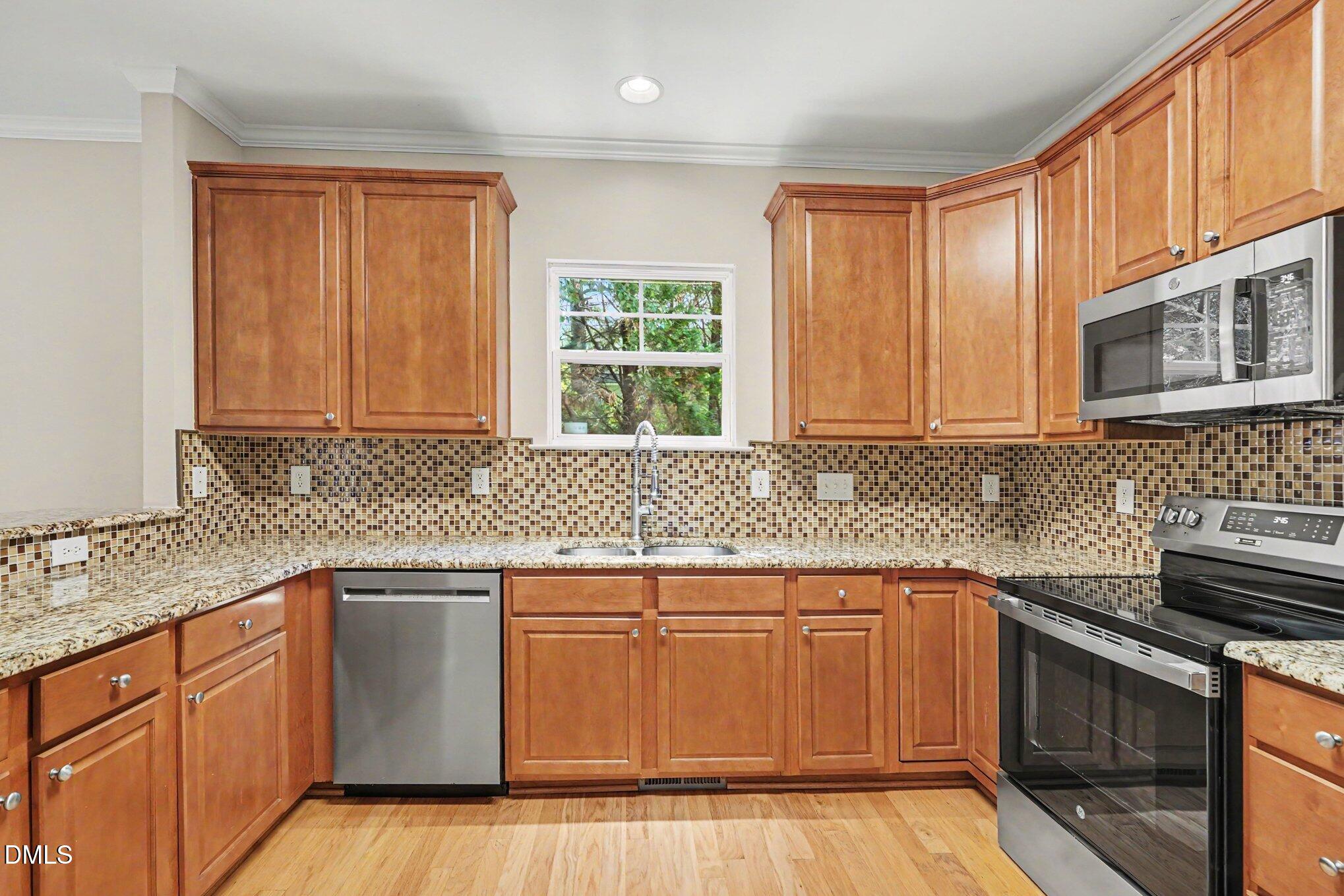 6 Silverbell Court Property Photo 4