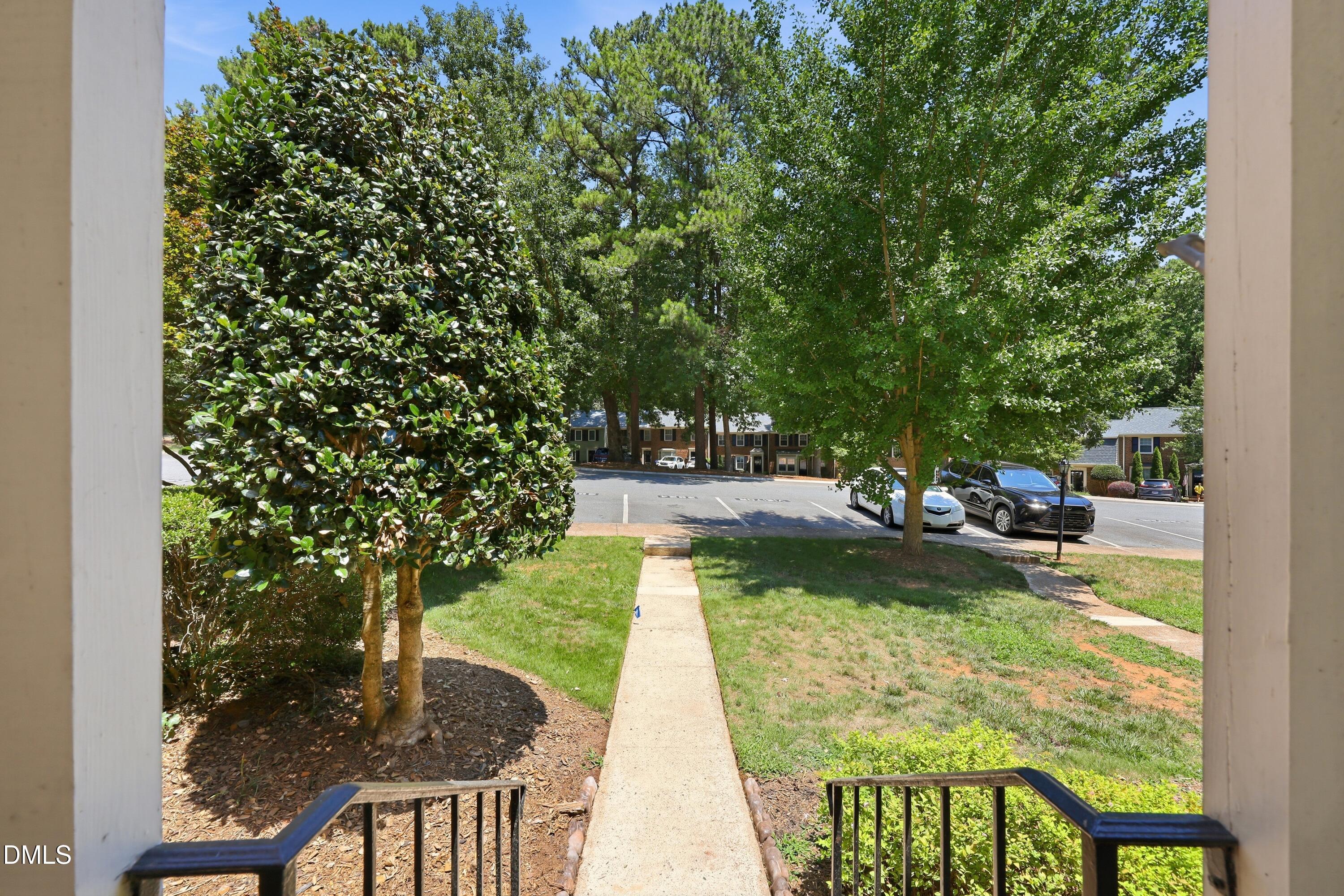 2824 Wycliff Road Property Photo 6