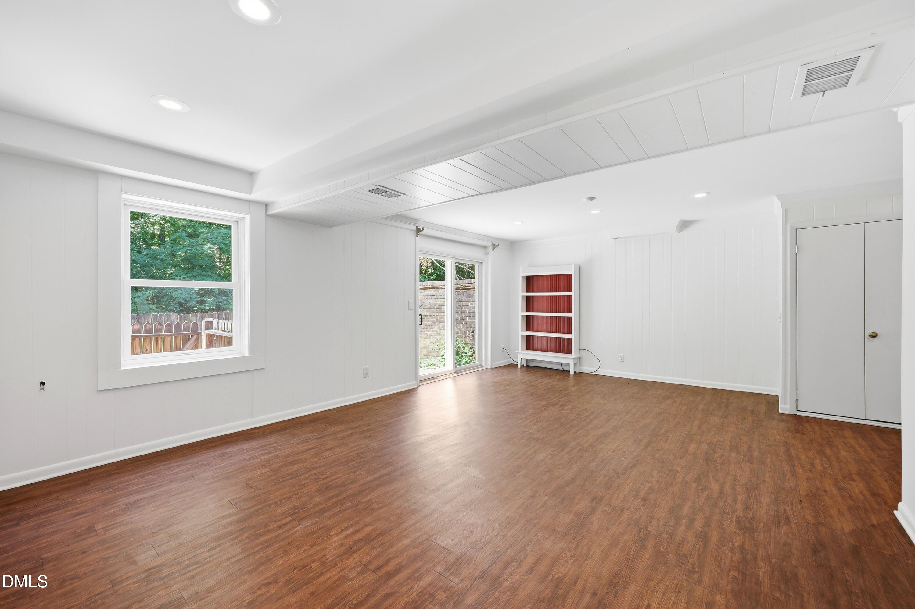 2824 Wycliff Road Property Photo 43