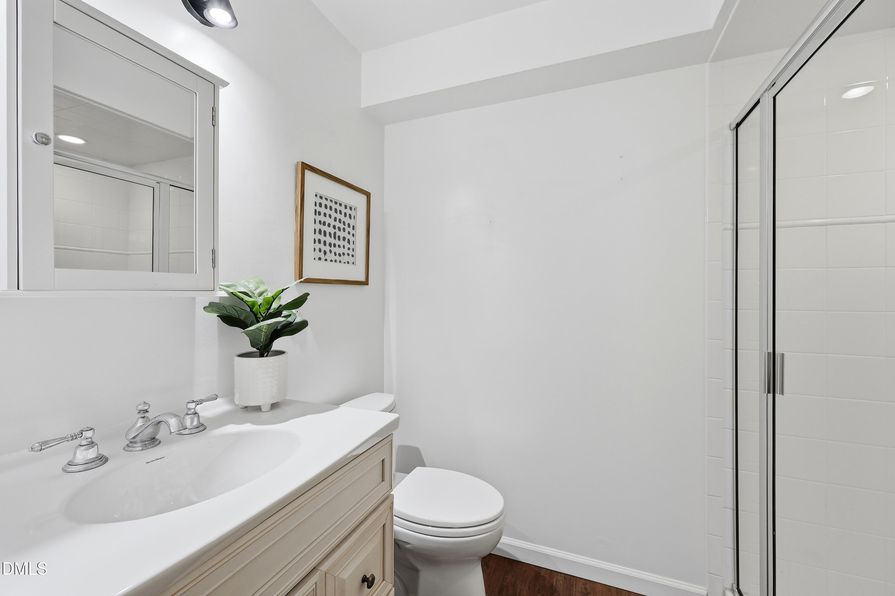 2824 Wycliff Road Property Photo 45