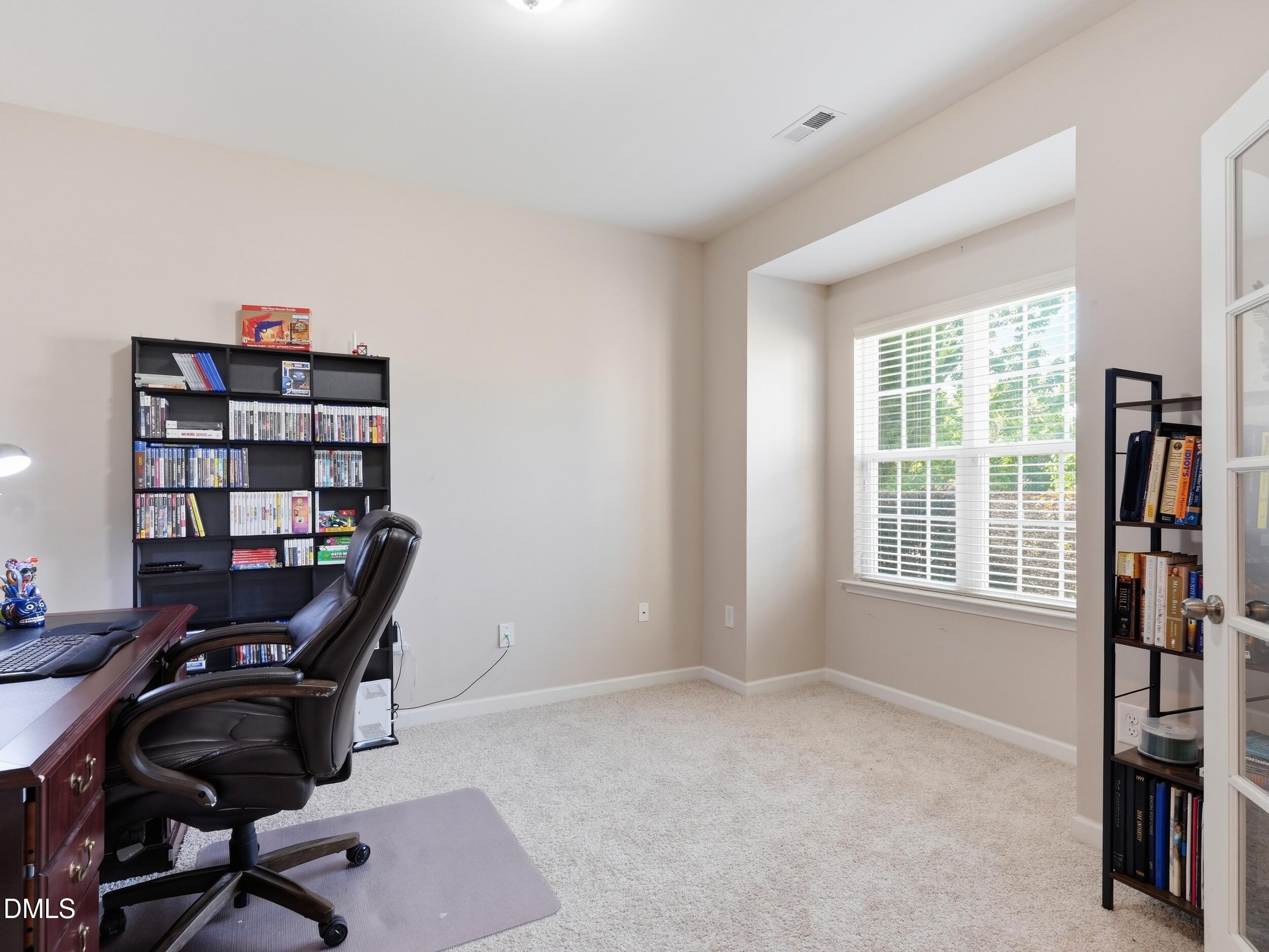 106 Holly Blossom Drive Property Photo 10