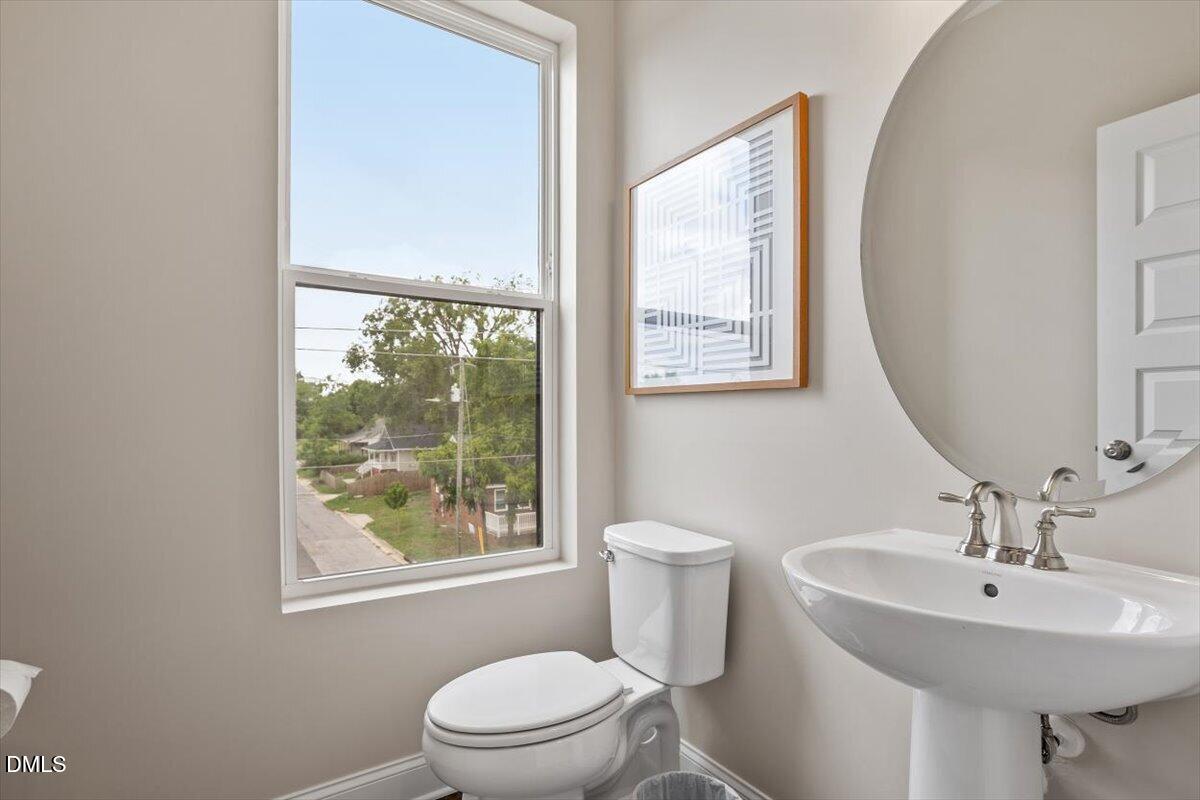 1205 S Blount Street 201 Property Photo 32