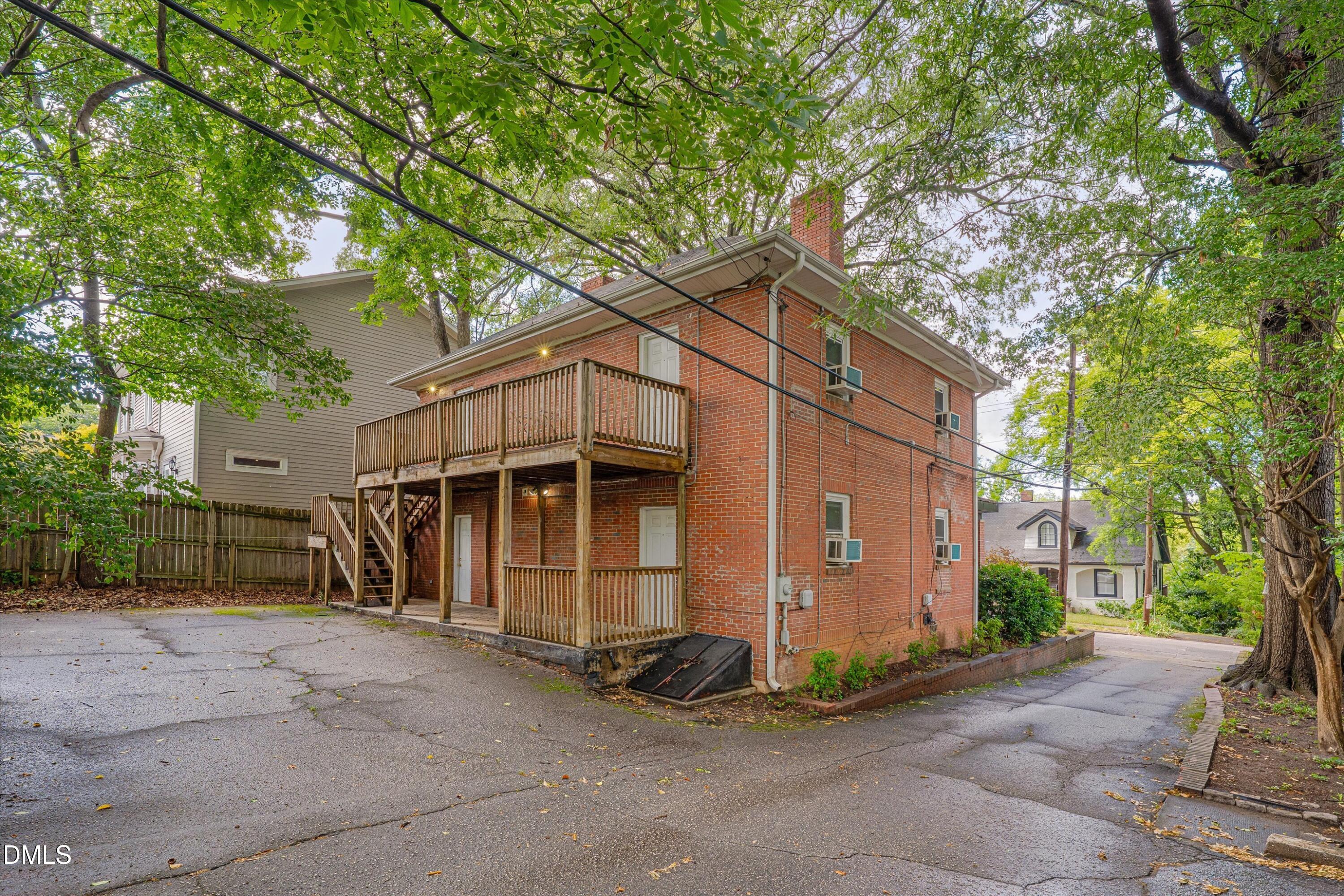 513 Cleveland Street Property Photo 5