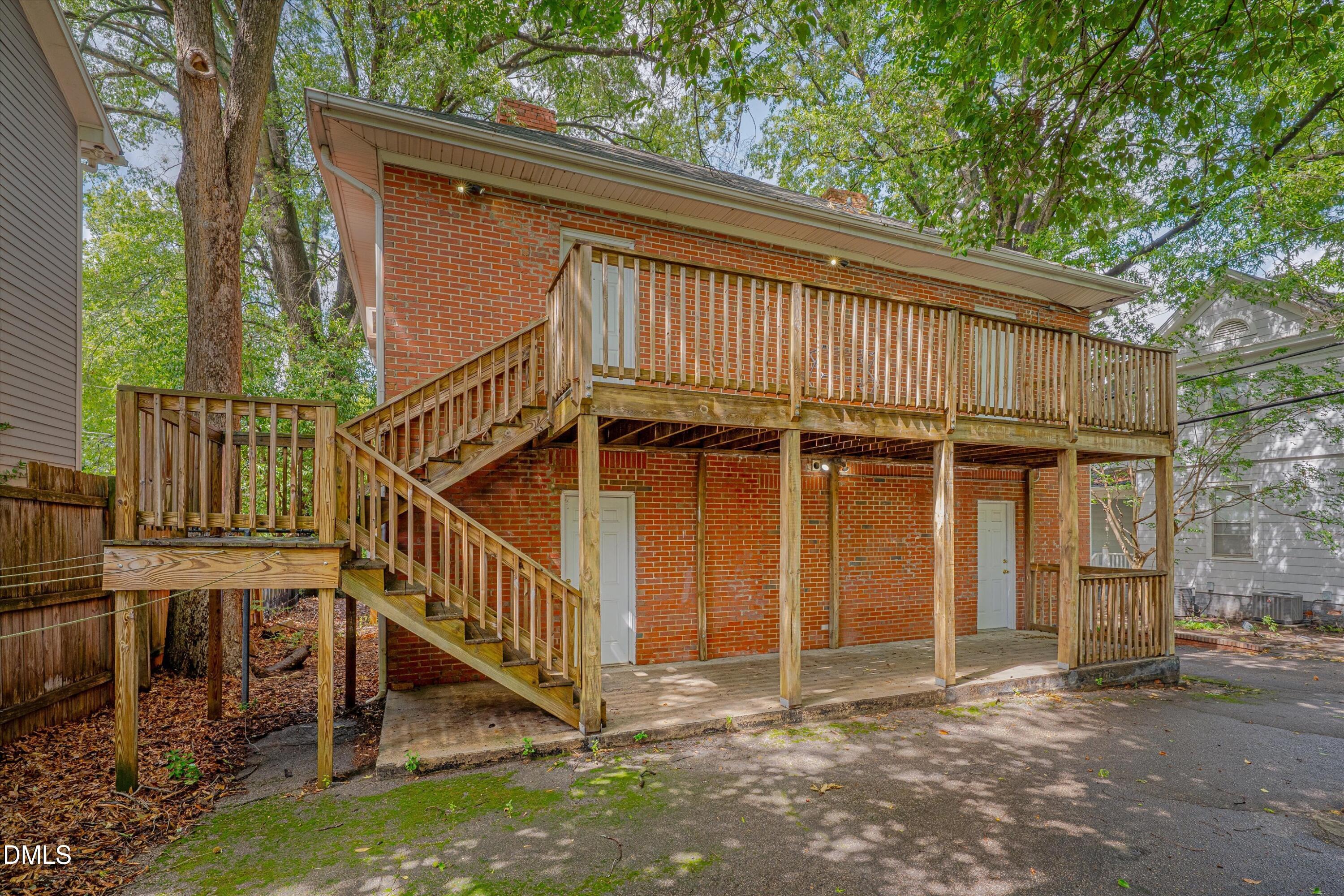 513 Cleveland Street Property Photo 7