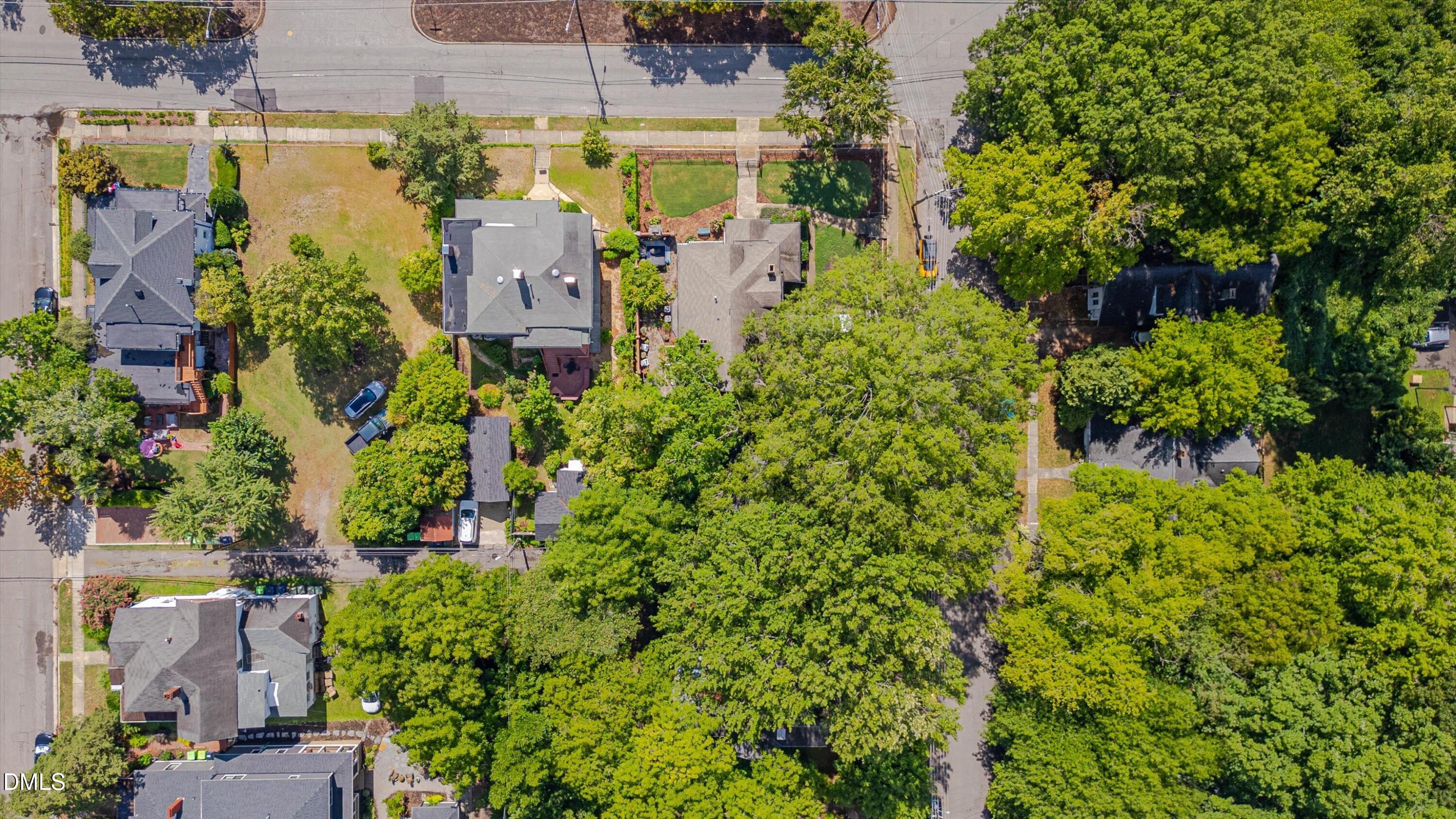 513 Cleveland Street Property Photo 18