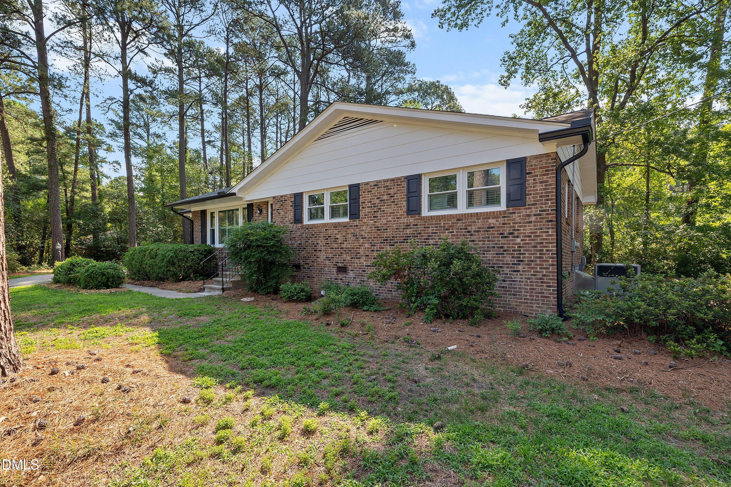 4807 Brentwood Road Property Photo 3