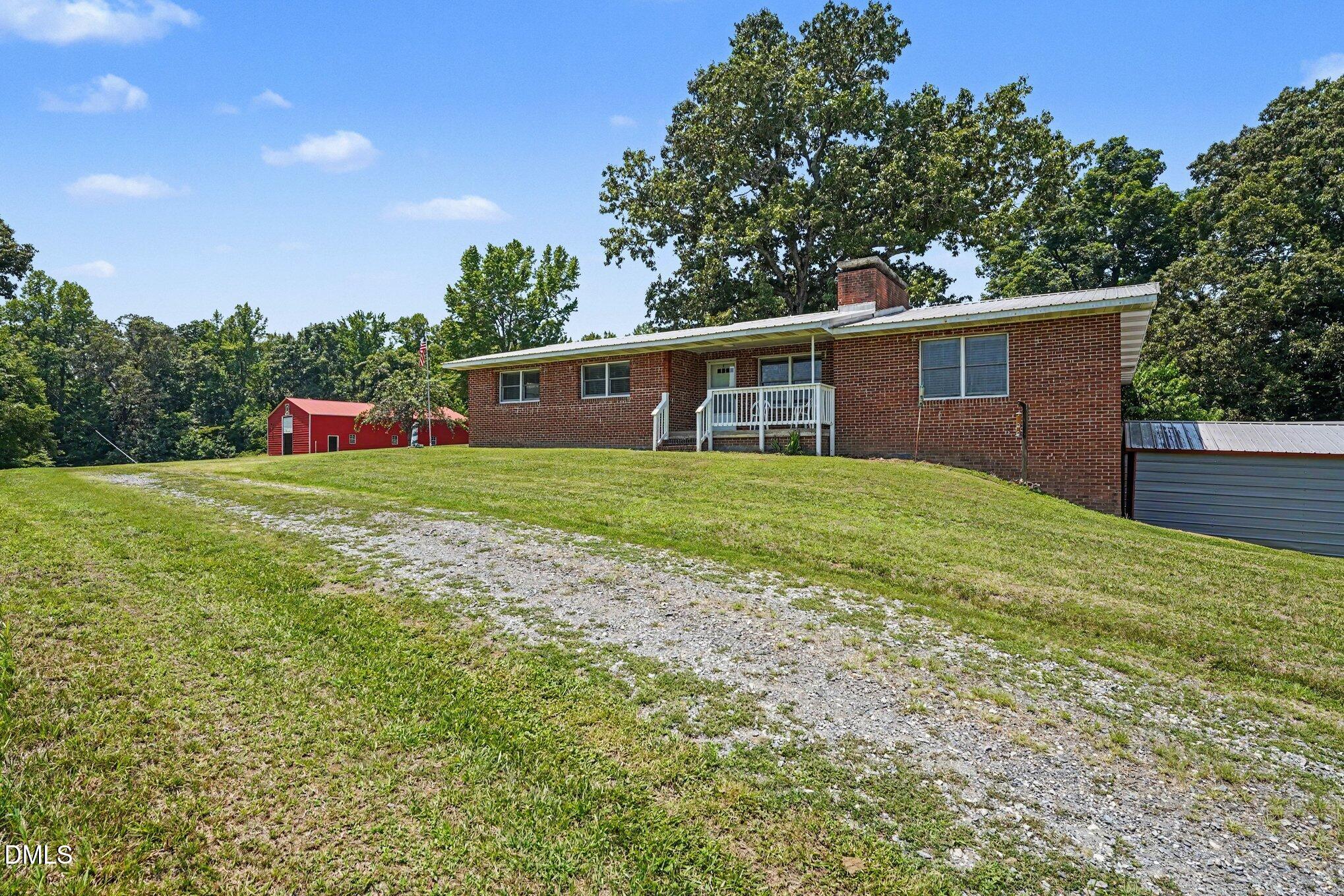 5529 Hollow Hill Road Property Photo 2