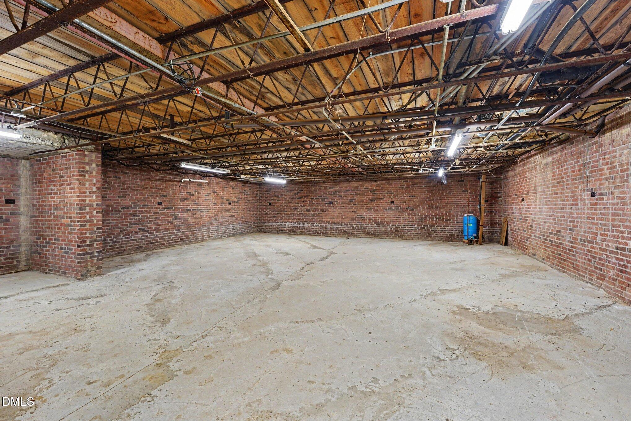 5529 Hollow Hill Road Property Photo 29