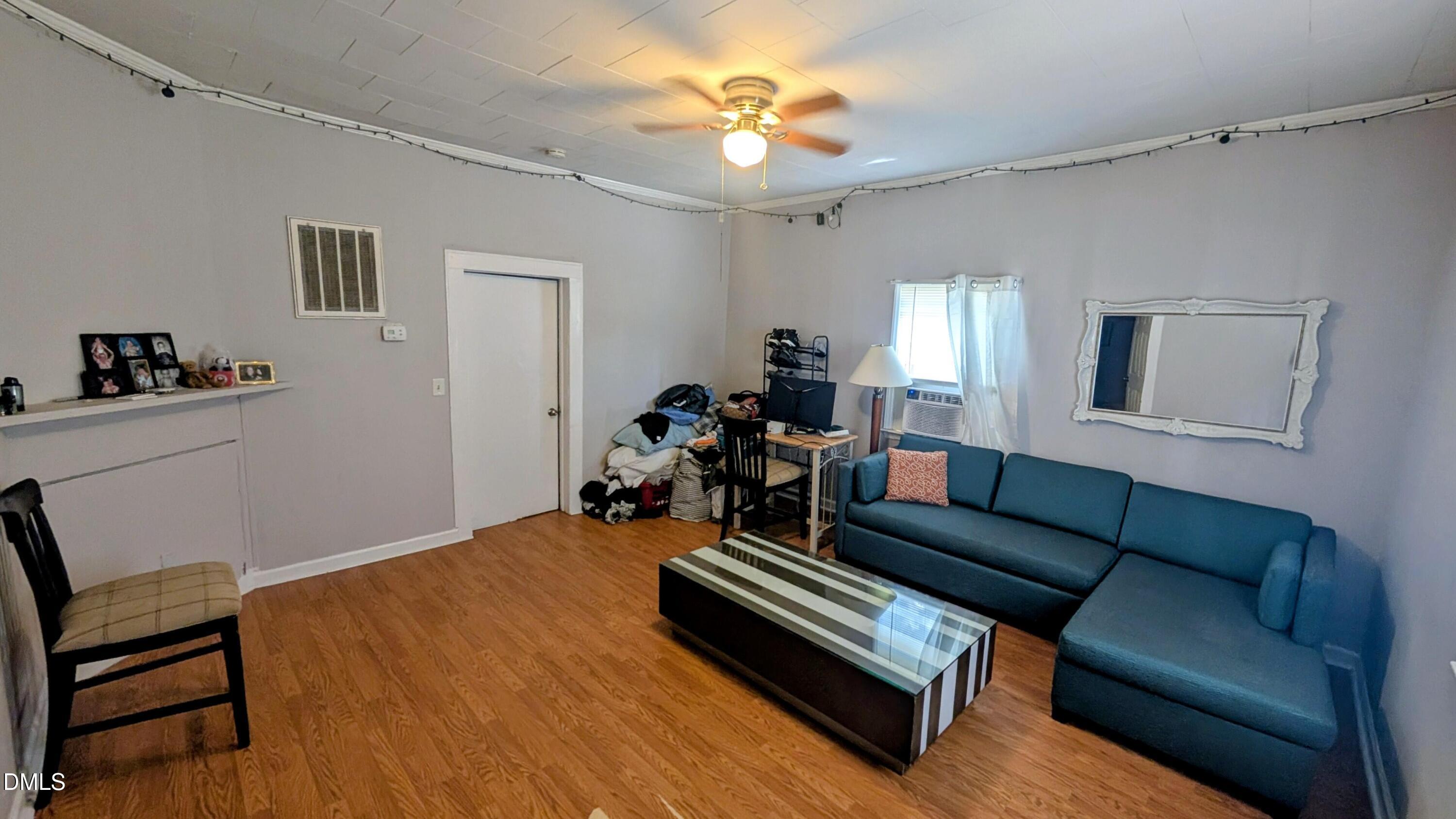 409 S Anthony Street Property Photo 10