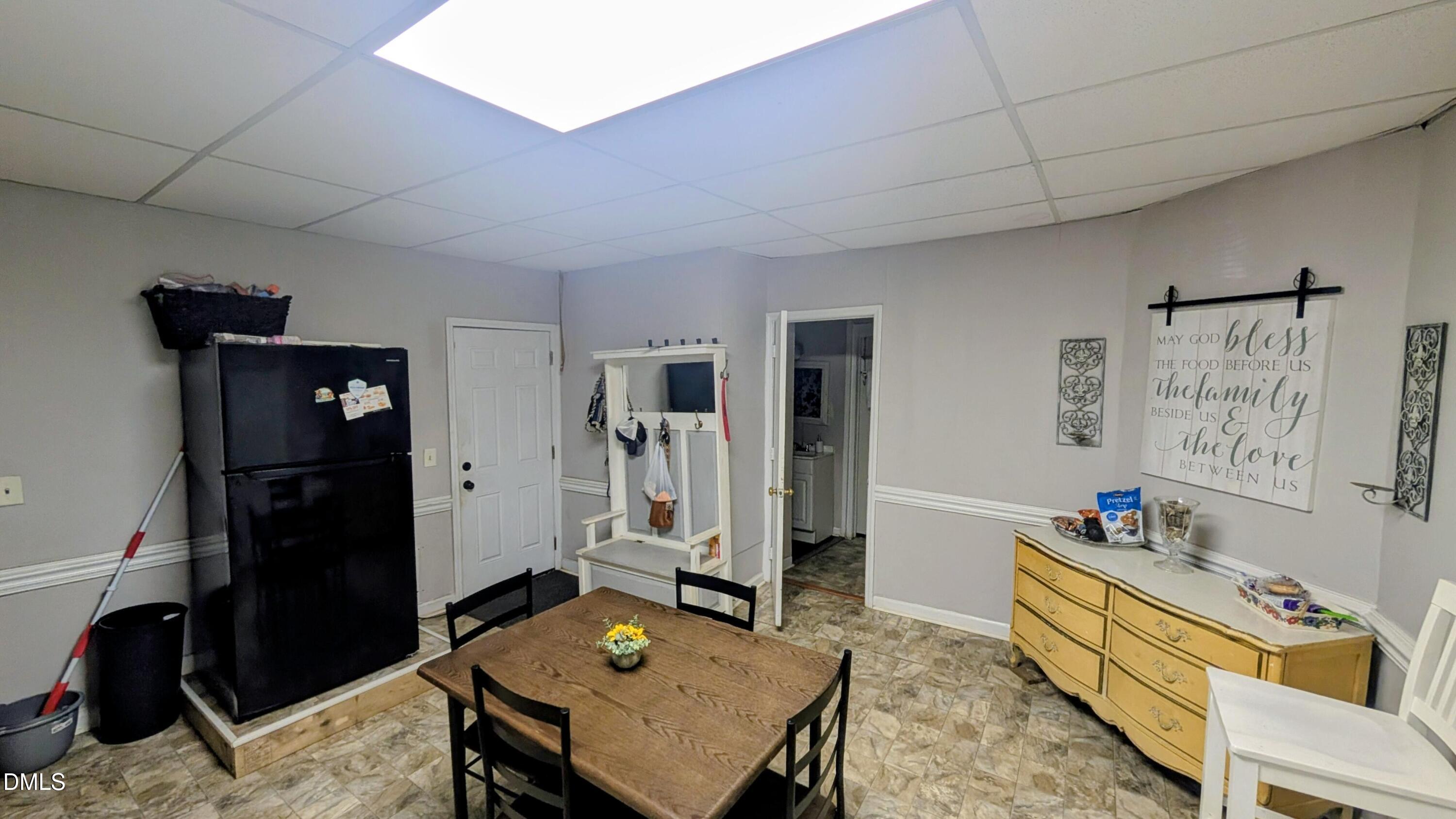 409 S Anthony Street Property Photo 16