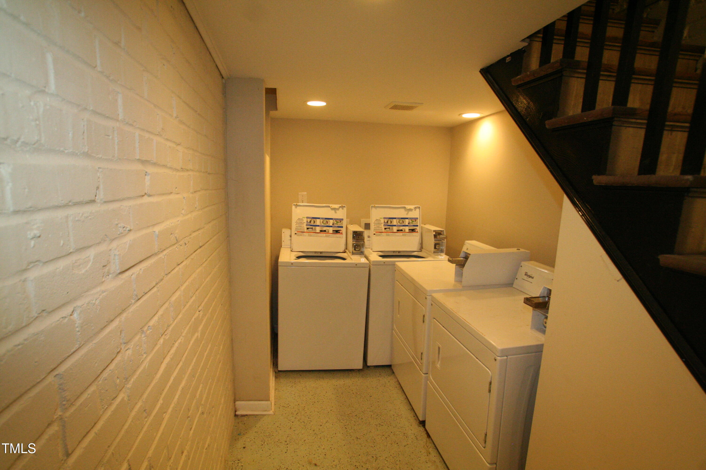 2402 Clark Avenue 10 Property Photo 12