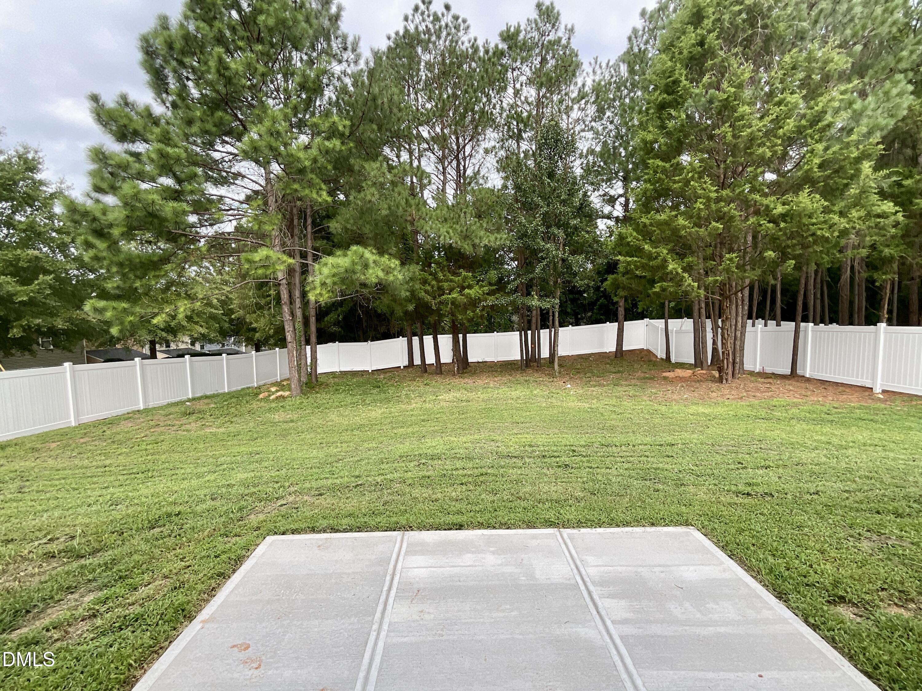 152 S Allen Road Property Photo 6