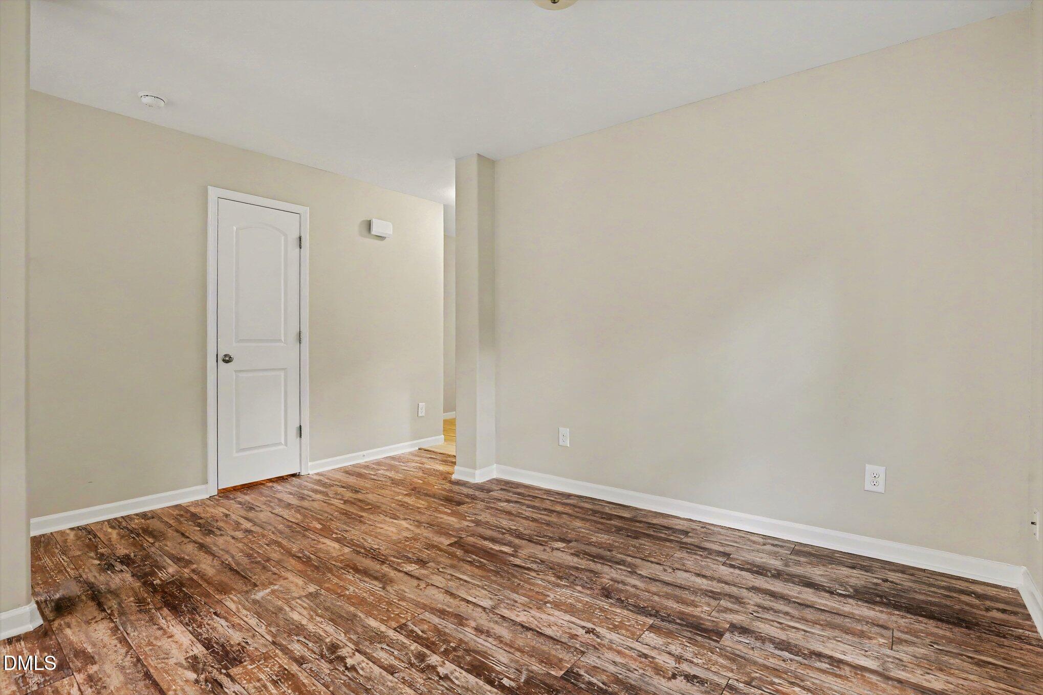 905 Woodland Road Property Photo 6