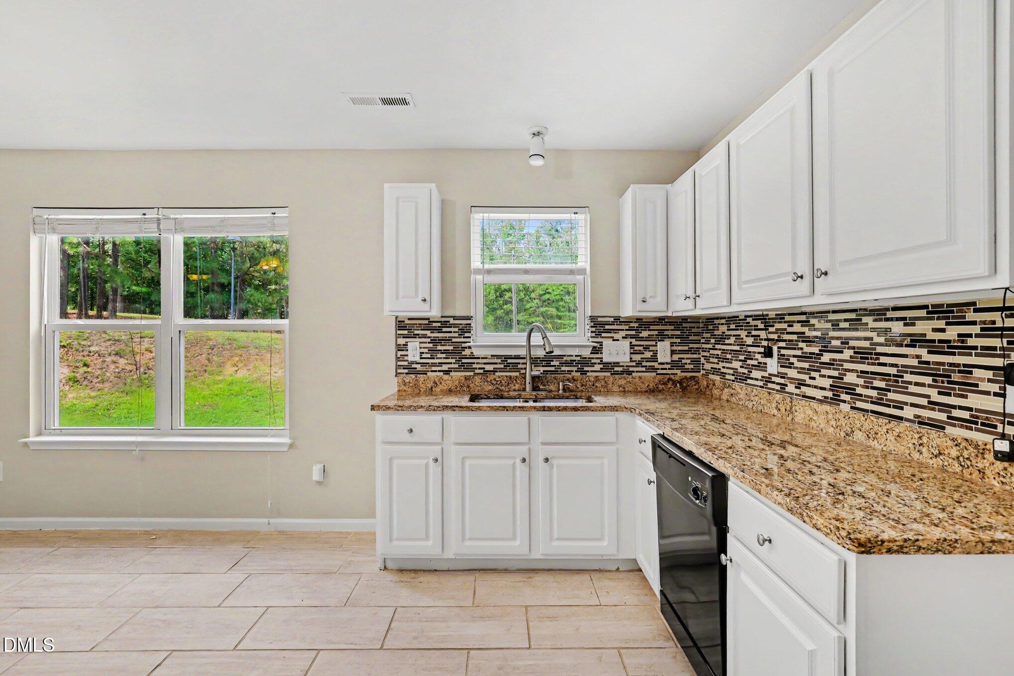905 Woodland Road Property Photo 12