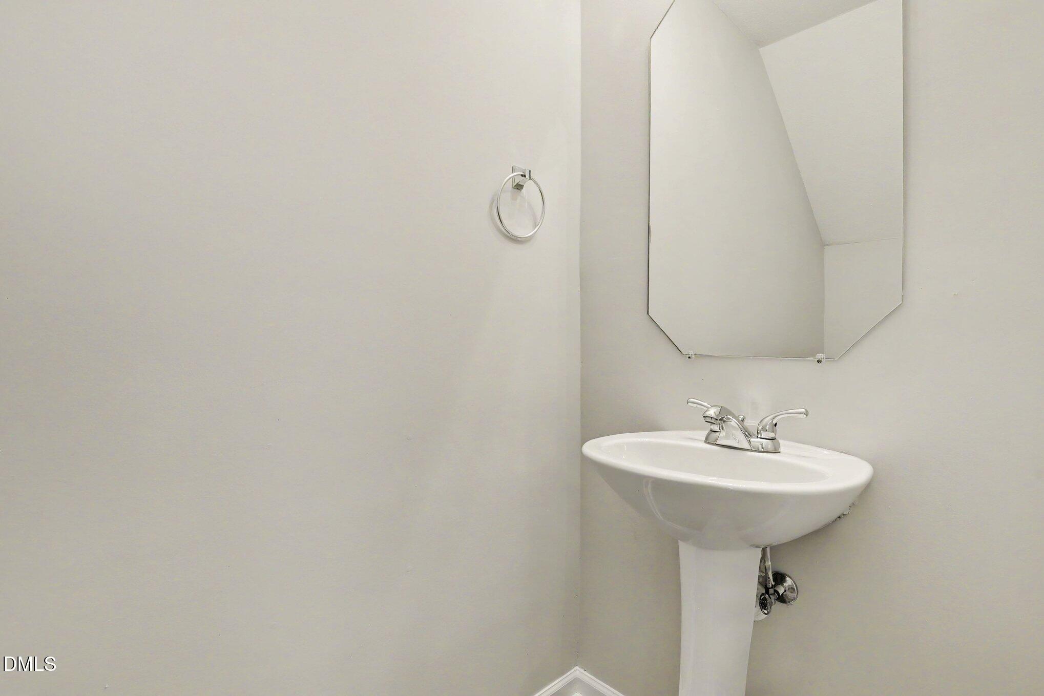 905 Woodland Road Property Photo 25