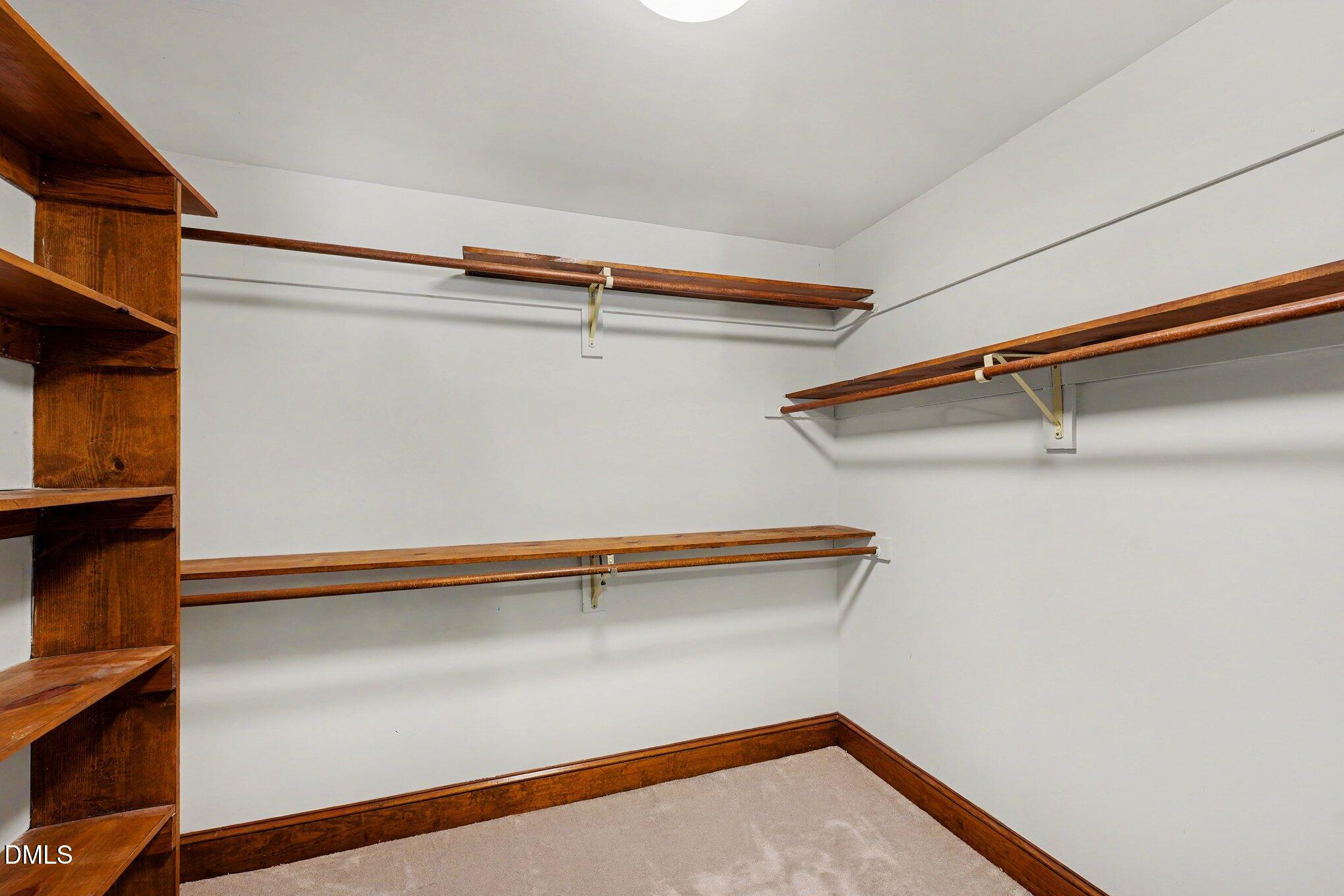 5537 Parkwood Drive Property Photo 16