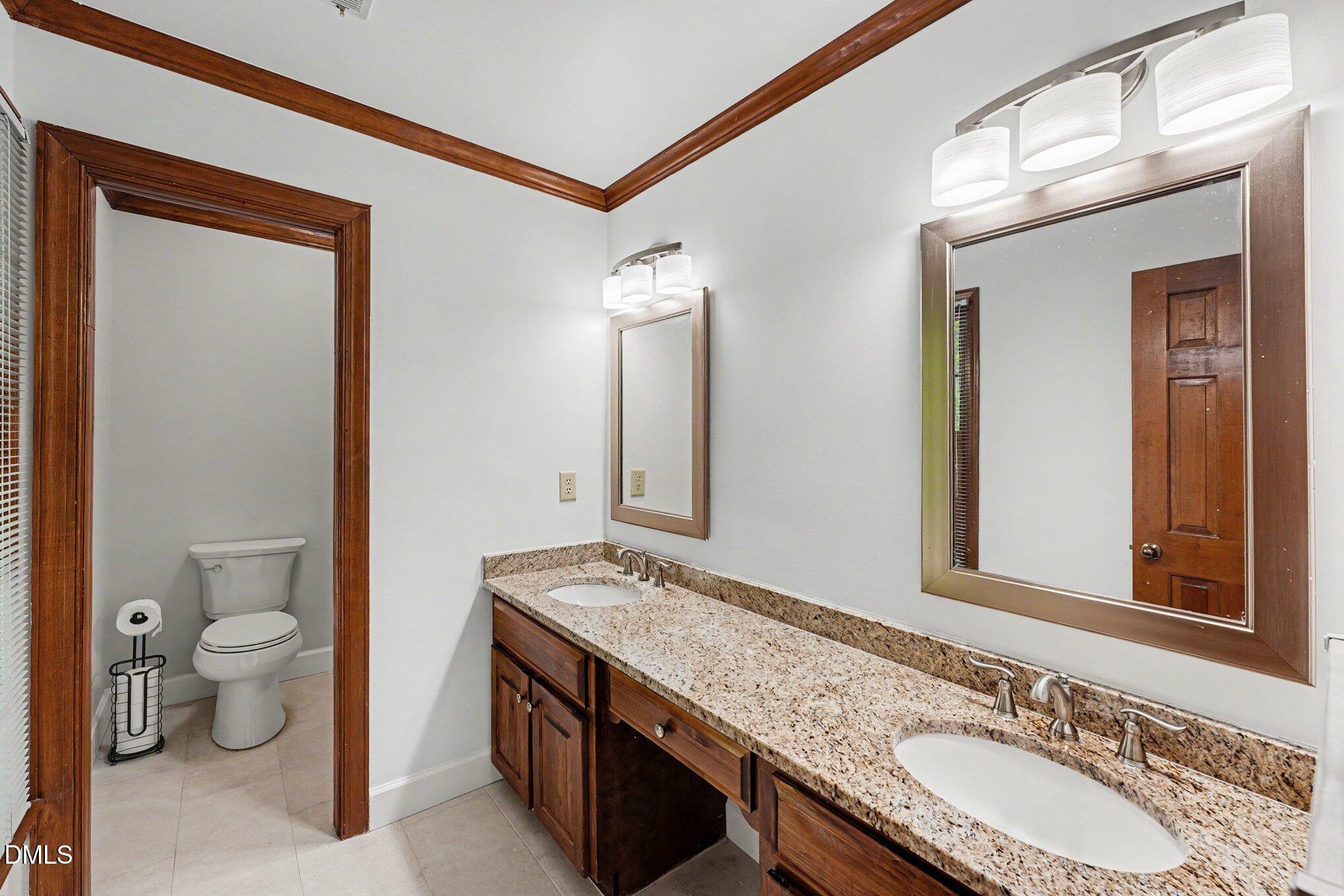 5537 Parkwood Drive Property Photo 20