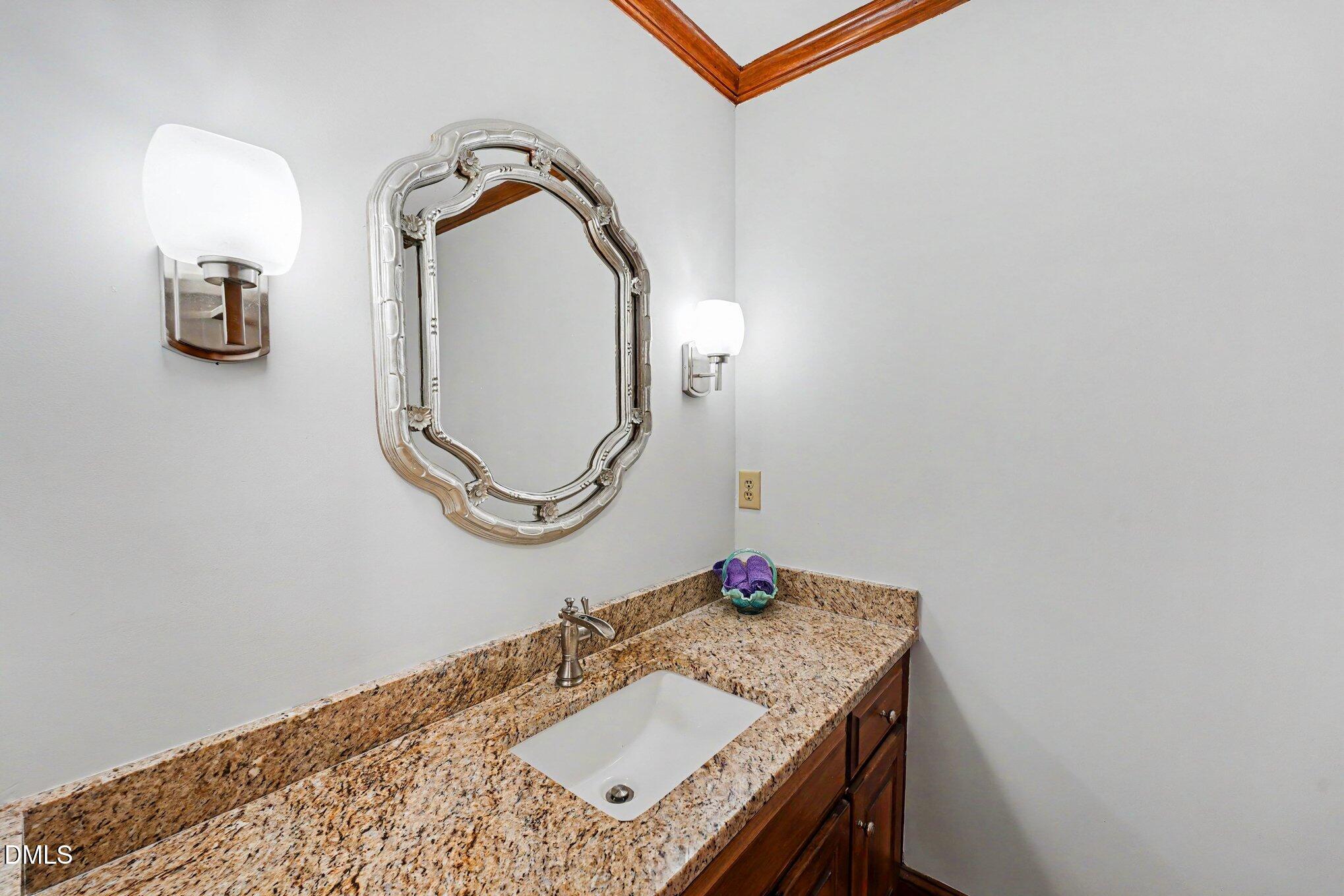 5537 Parkwood Drive Property Photo 24