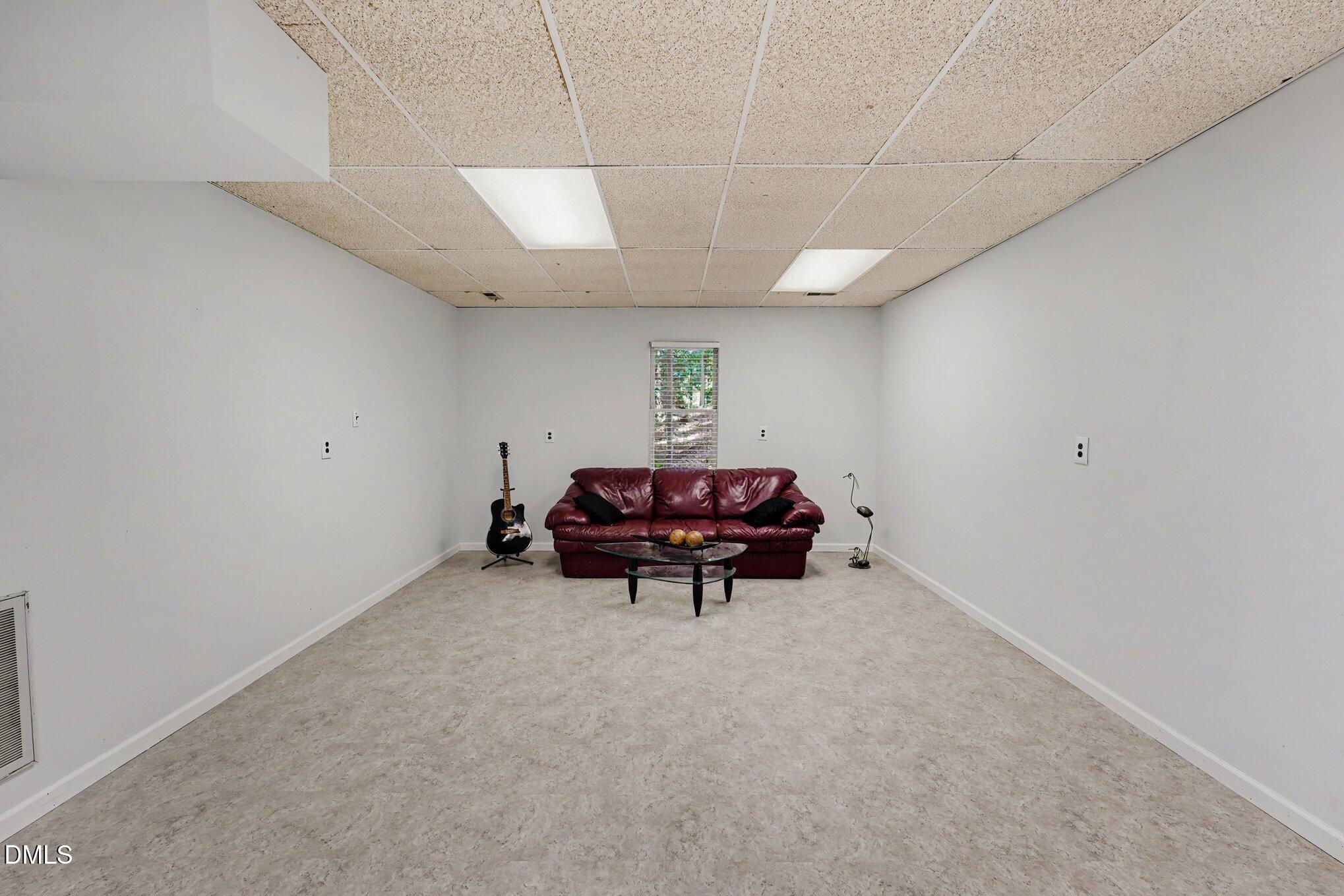 5537 Parkwood Drive Property Photo 31