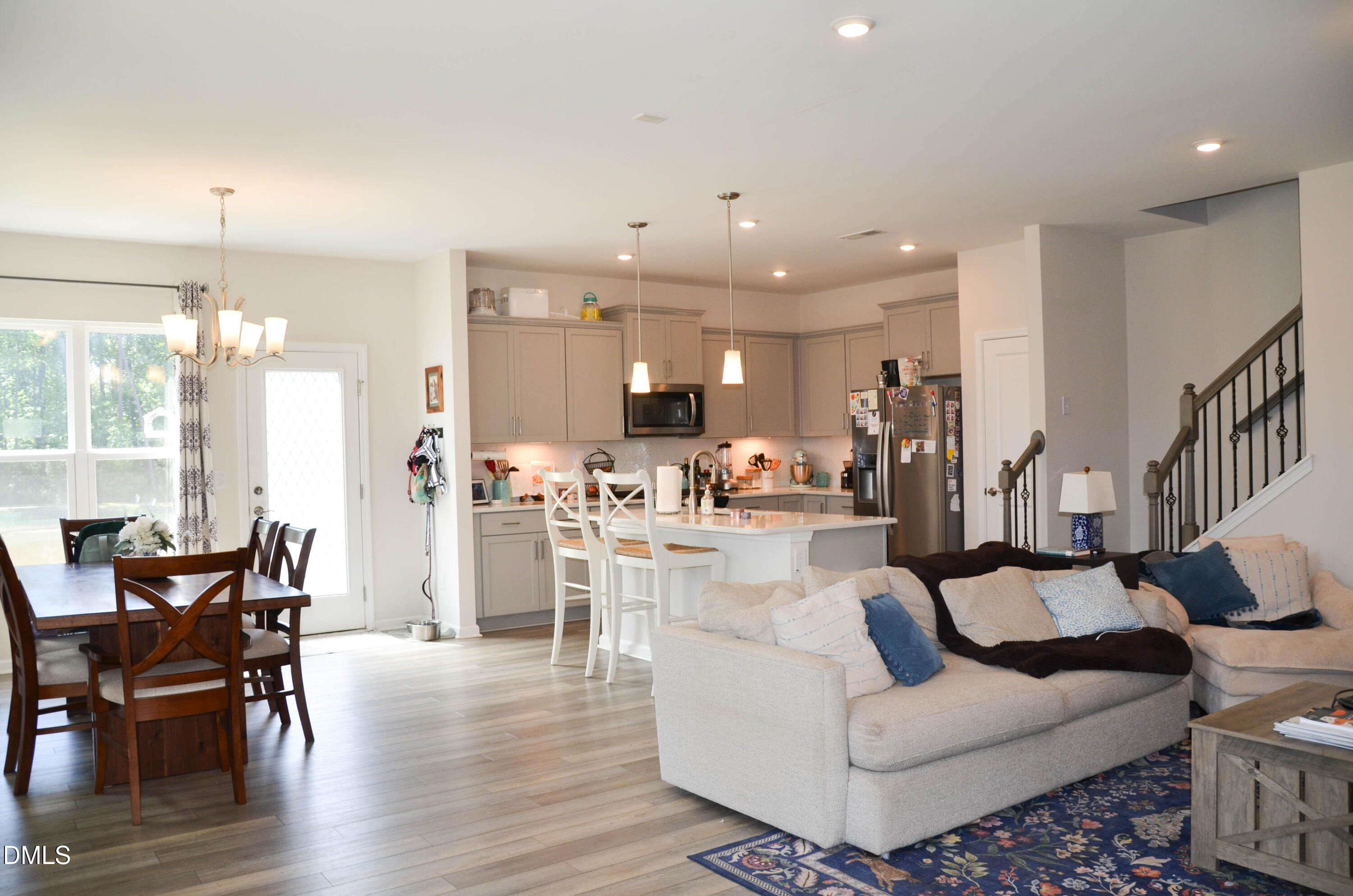 1634 Glacier Drive Property Photo 8