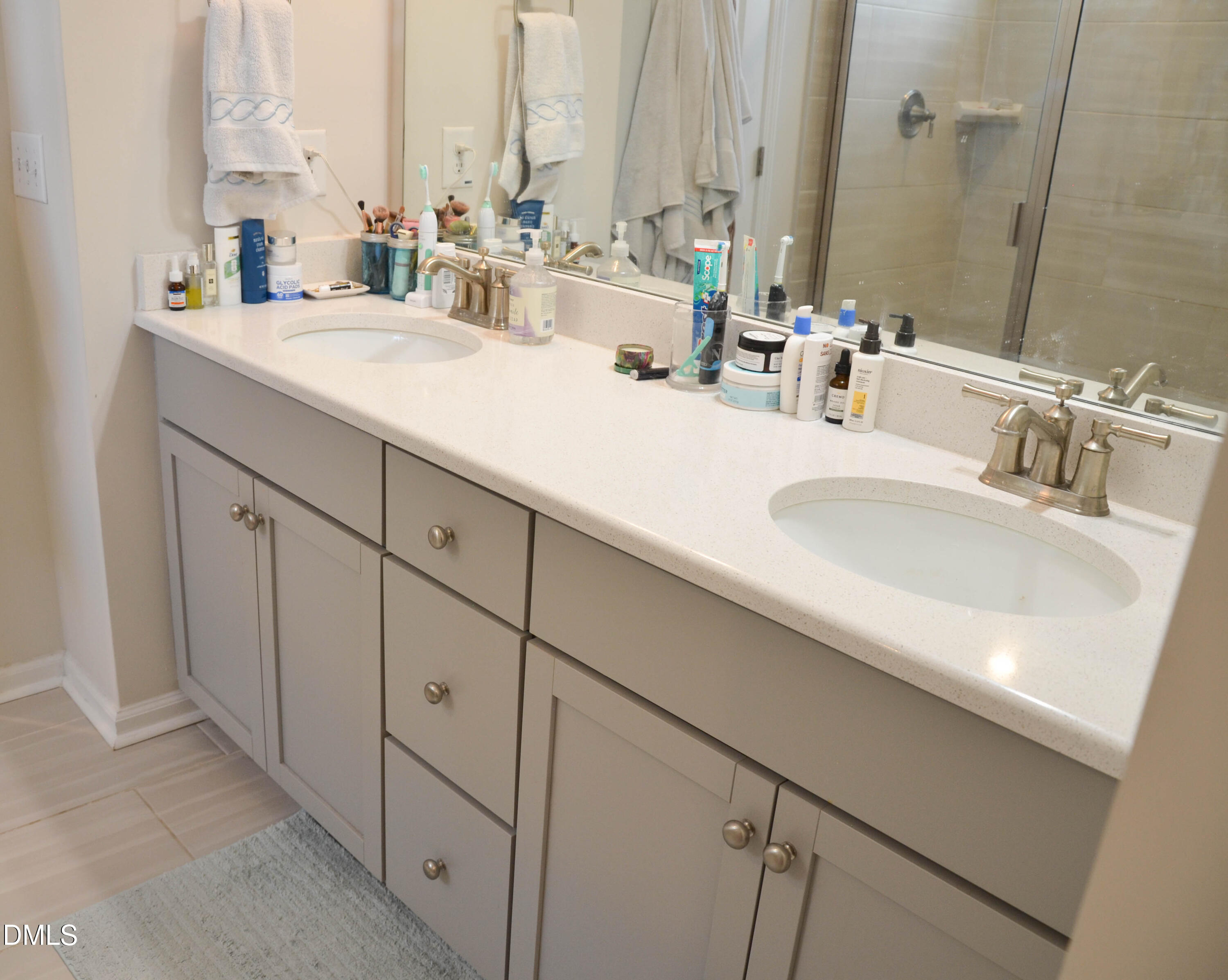 1634 Glacier Drive Property Photo 28