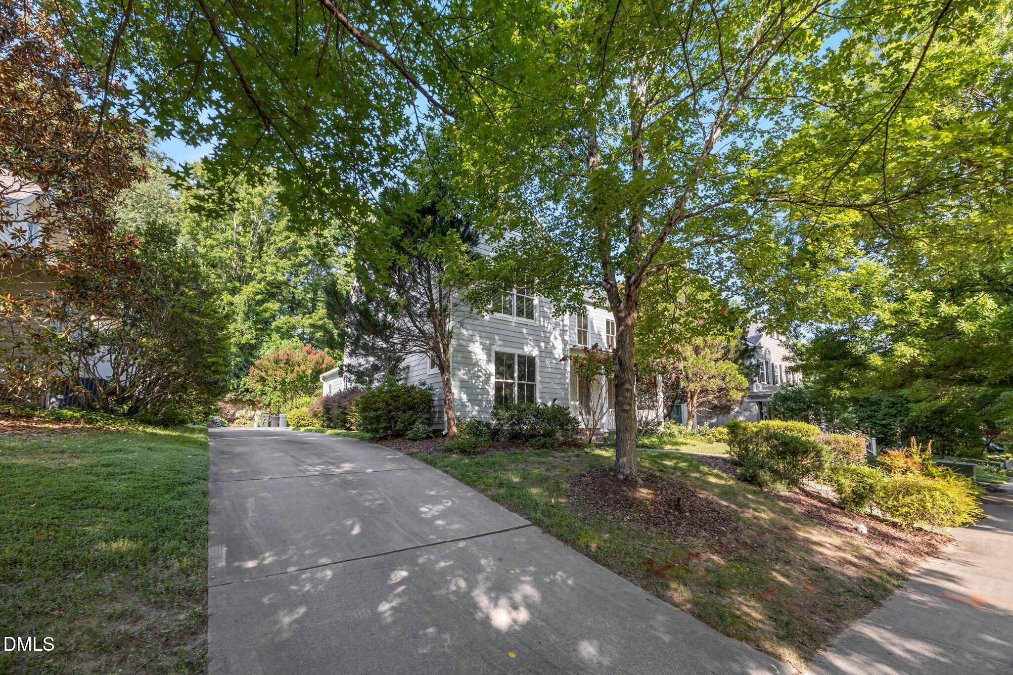 127 Graylyn Drive Property Photo 3