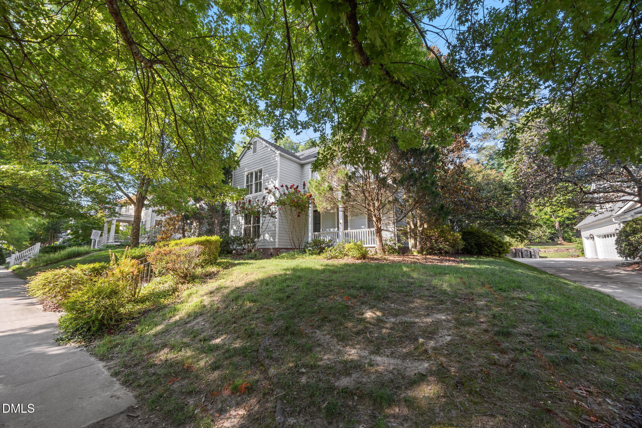 127 Graylyn Drive Property Photo 4