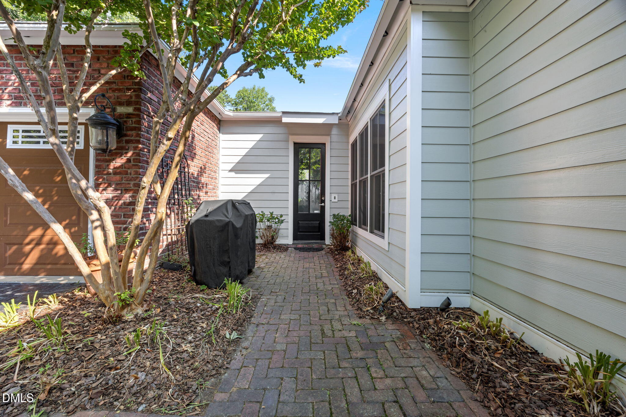127 Graylyn Drive Property Photo 9