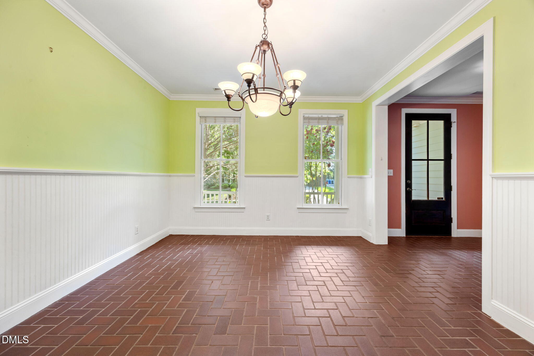 127 Graylyn Drive Property Photo 20