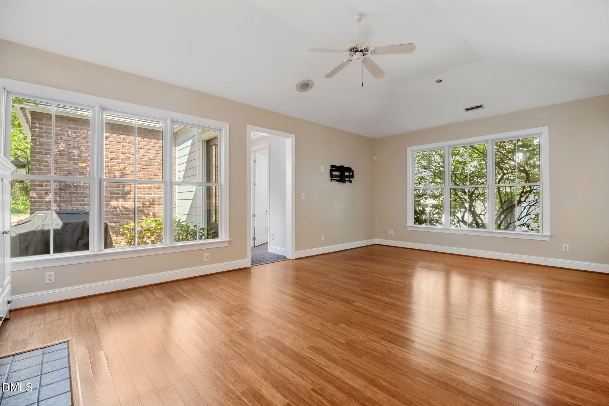 127 Graylyn Drive Property Photo 28