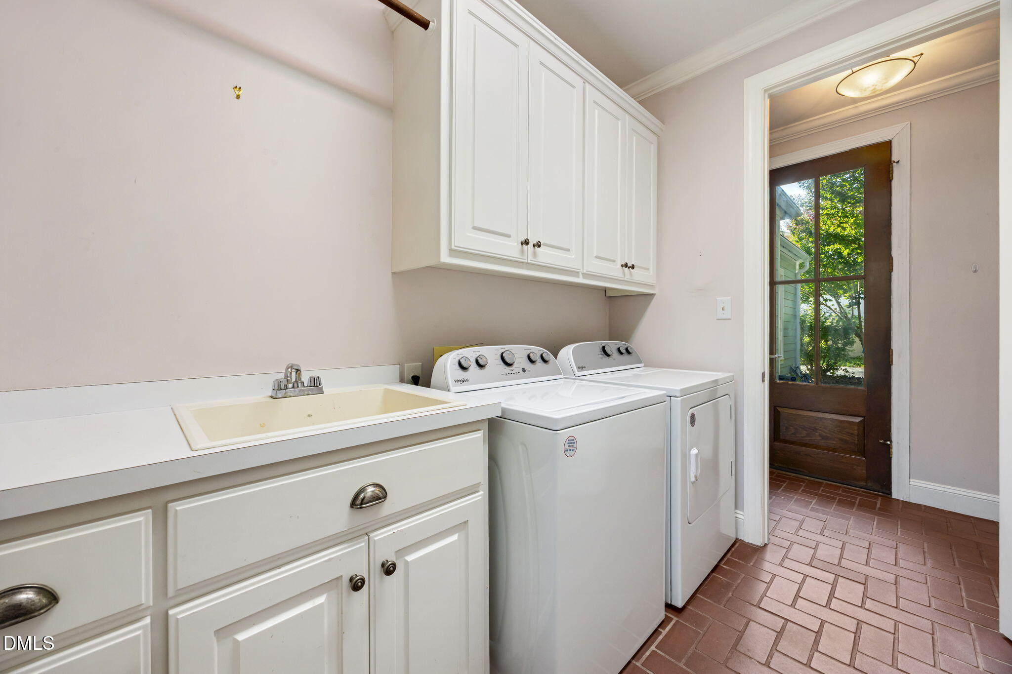 127 Graylyn Drive Property Photo 30