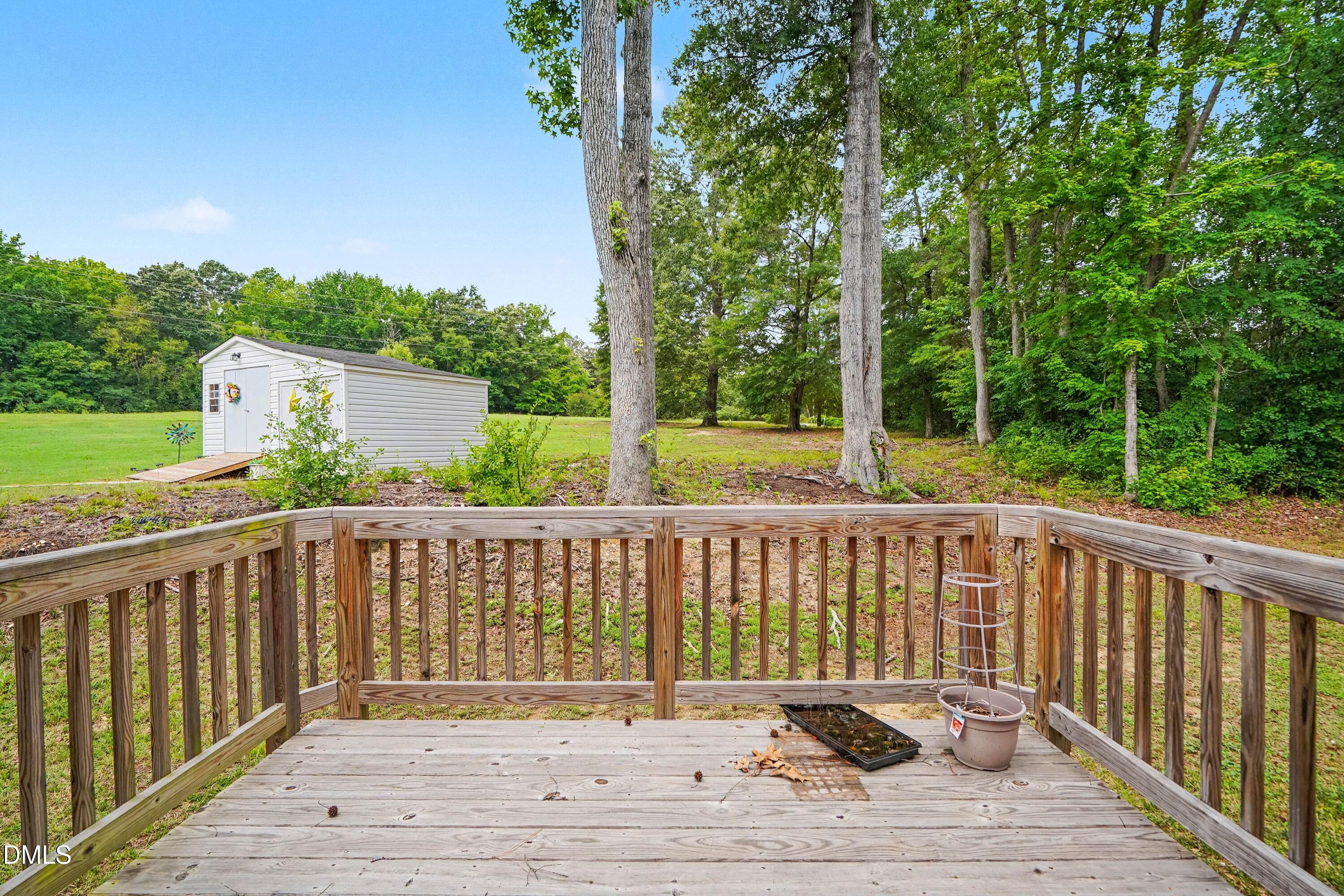 212 Tanglewood Drive Property Photo 15