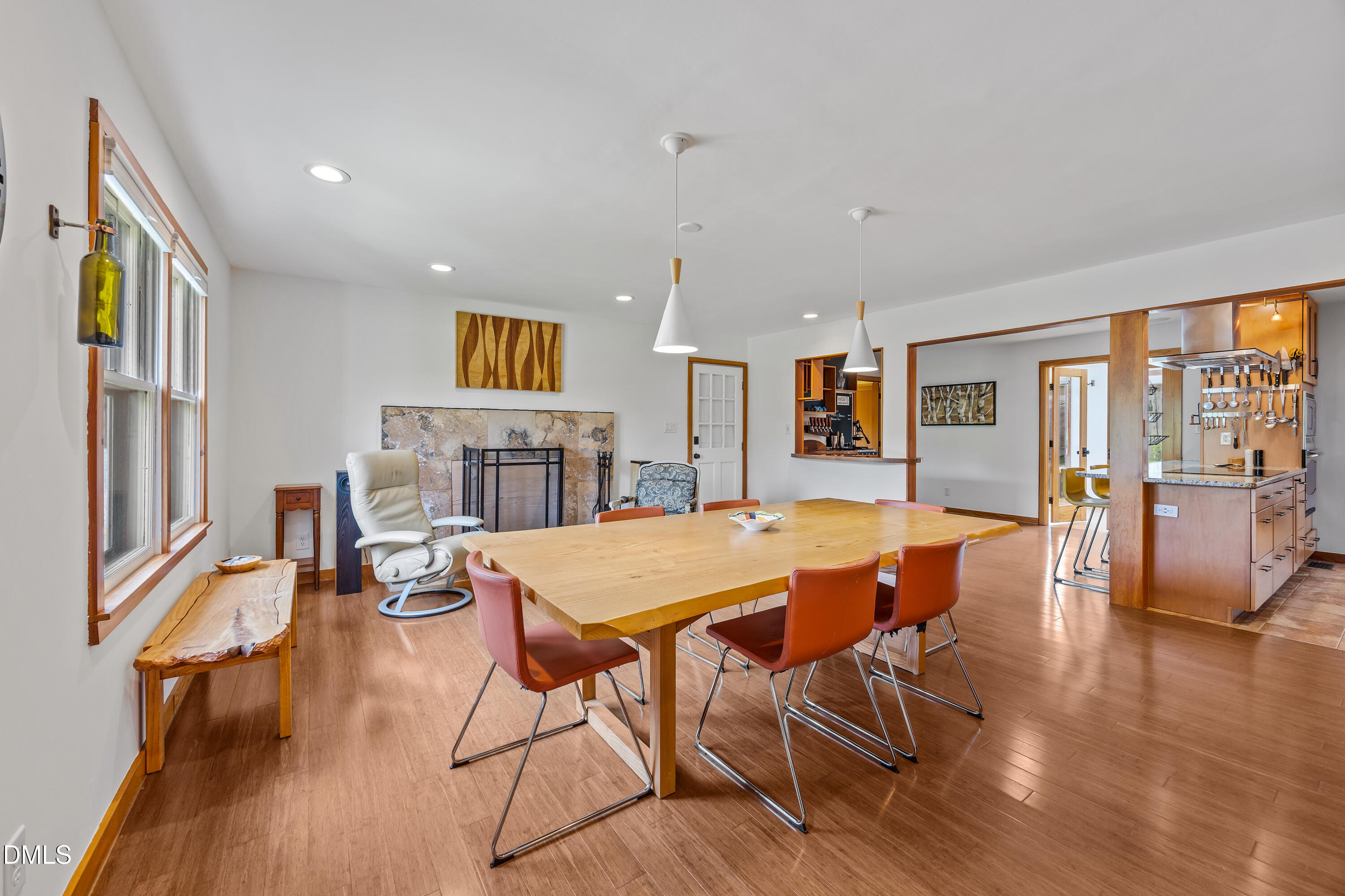 401 Warren Avenue Property Photo 19