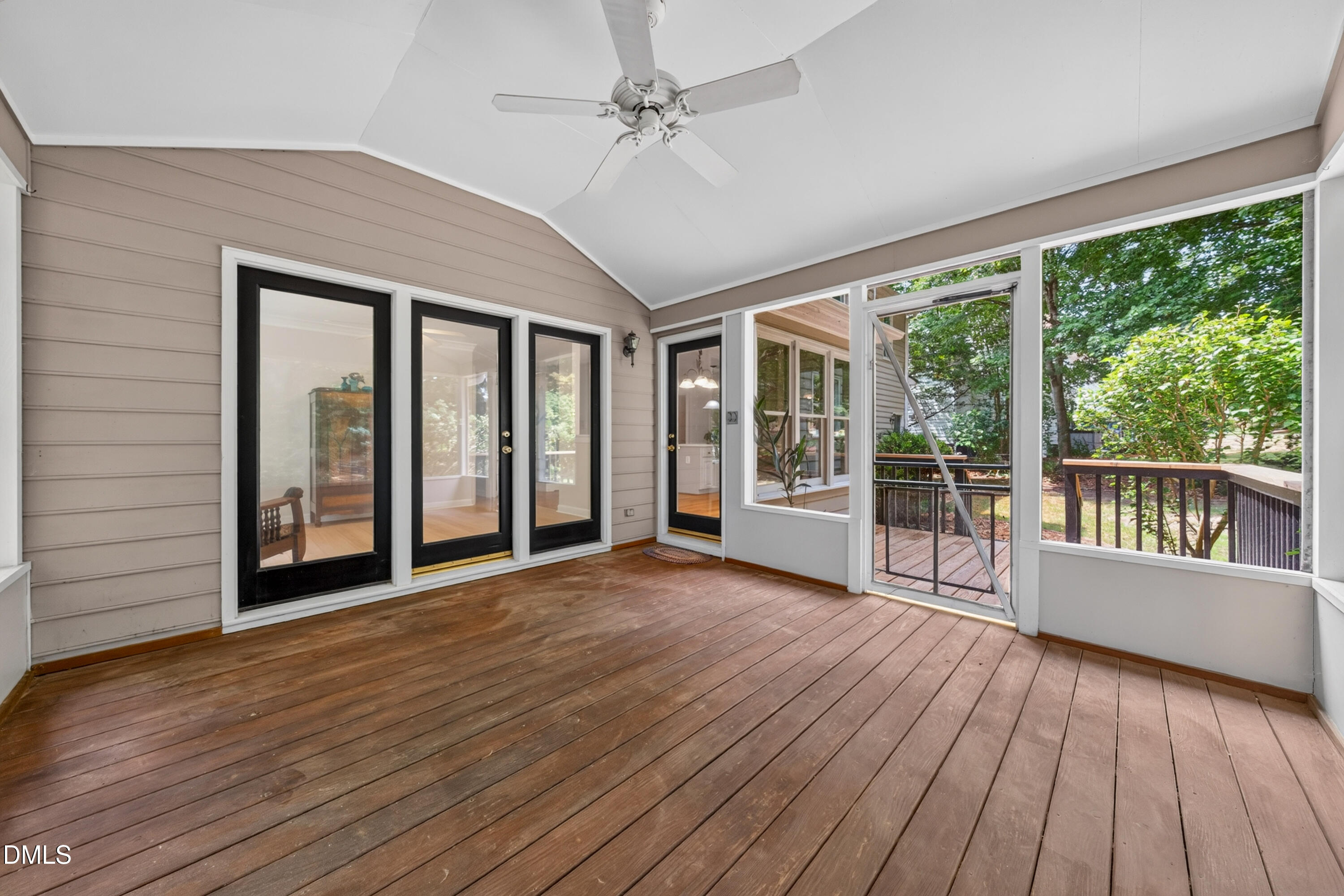 111 Copper Hill Drive Property Photo 13