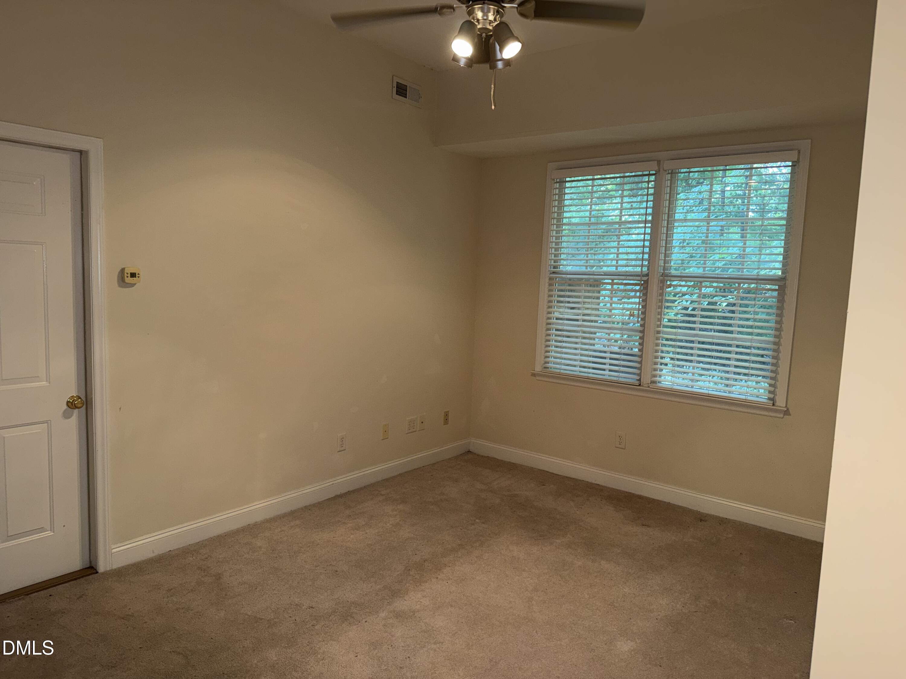 801 Carved Oak Drive Property Photo 26