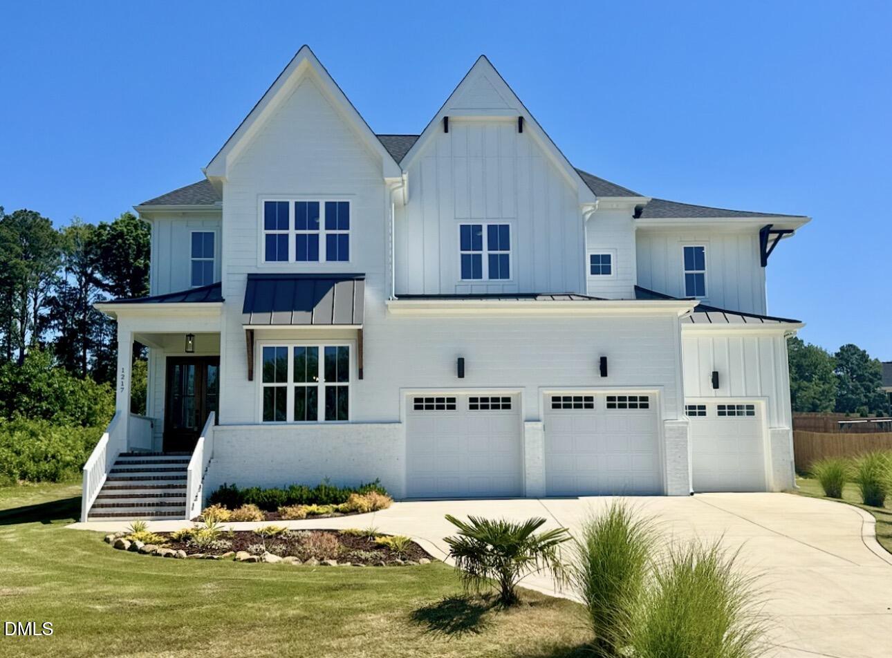 1217 Azalea Garden Circle Property Photo 2