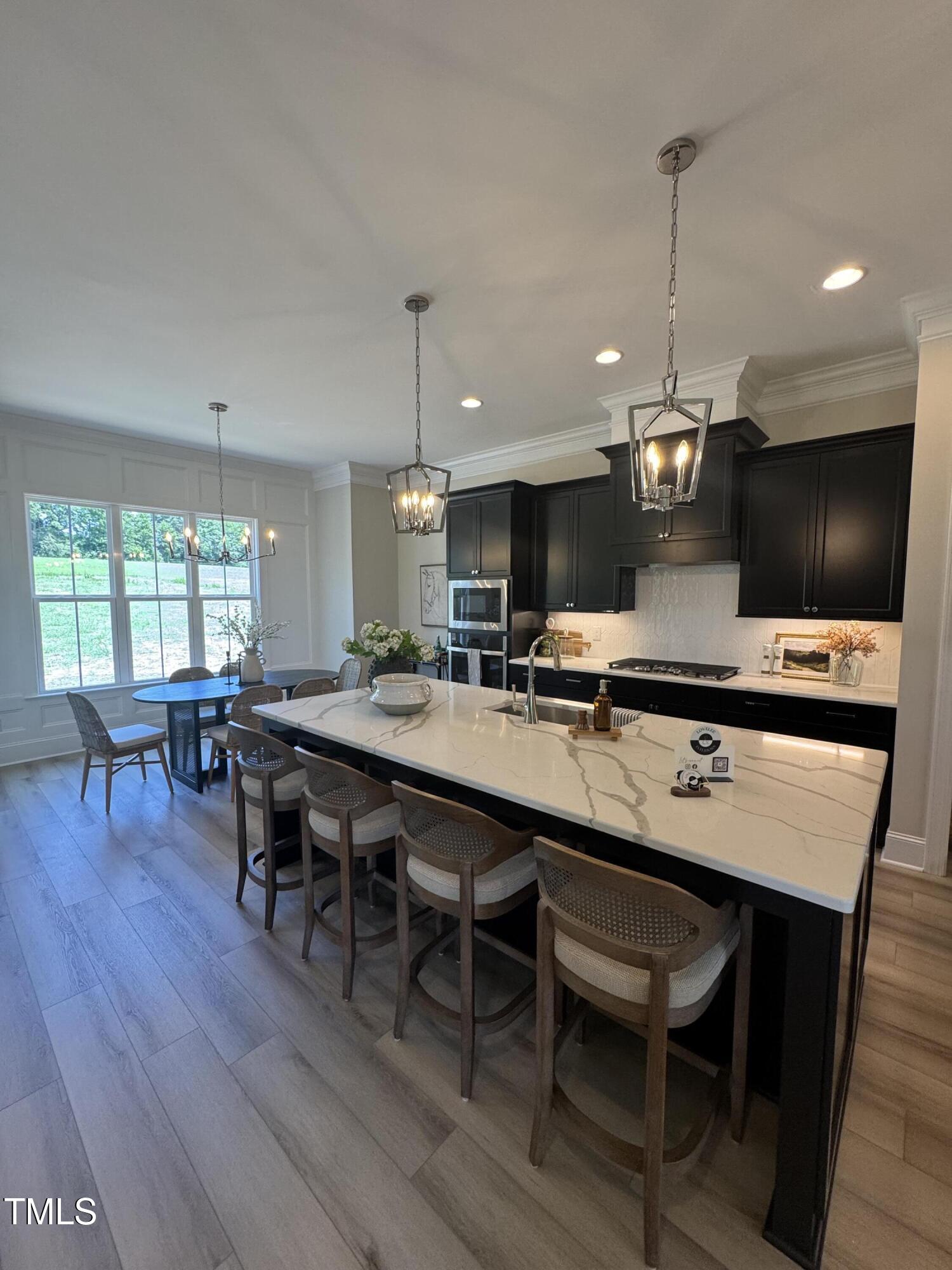 1217 Azalea Garden Circle Property Photo 4