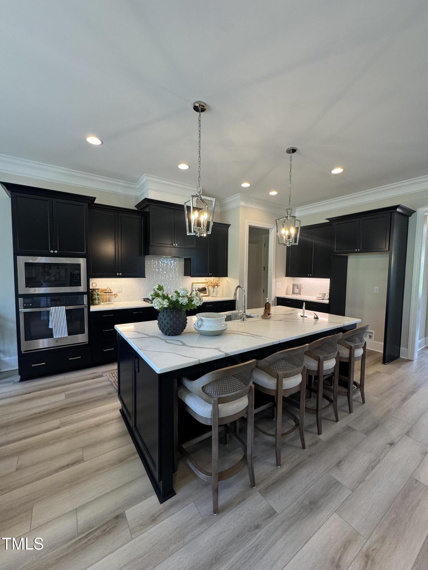 1217 Azalea Garden Circle Property Photo 5