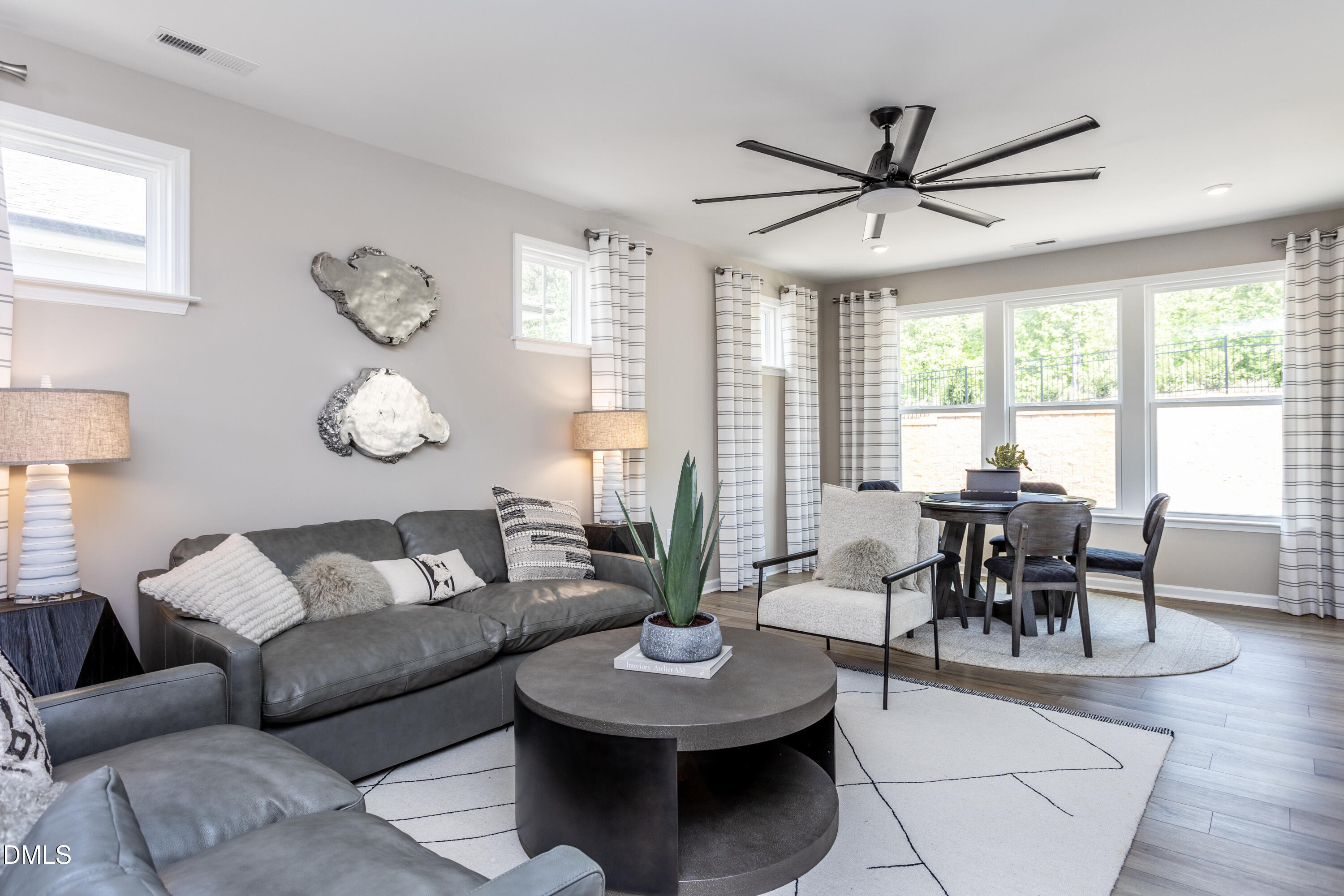 941 Steeplechase Boulevard Property Photo 11