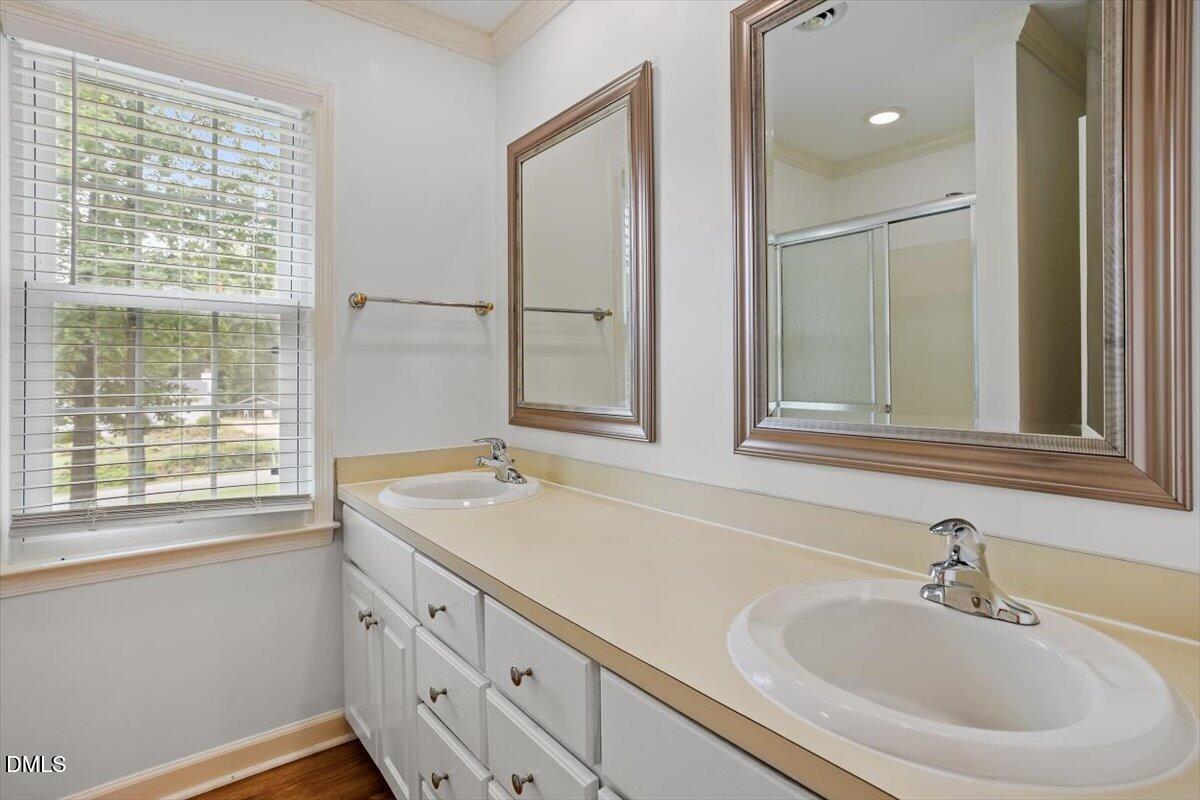 119 E Stratford Drive Property Photo 37