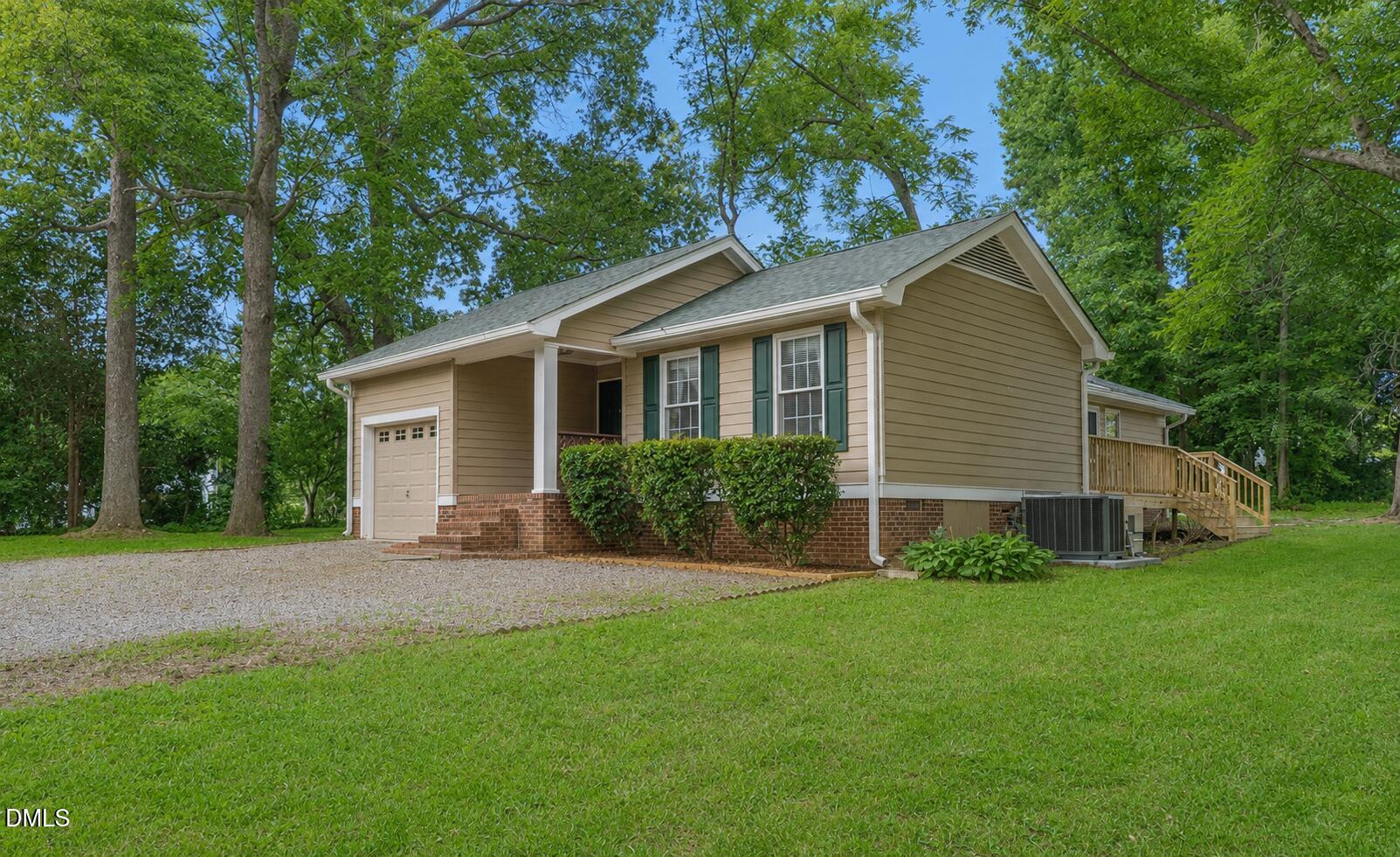 409 Dalkin Court Property Photo 1