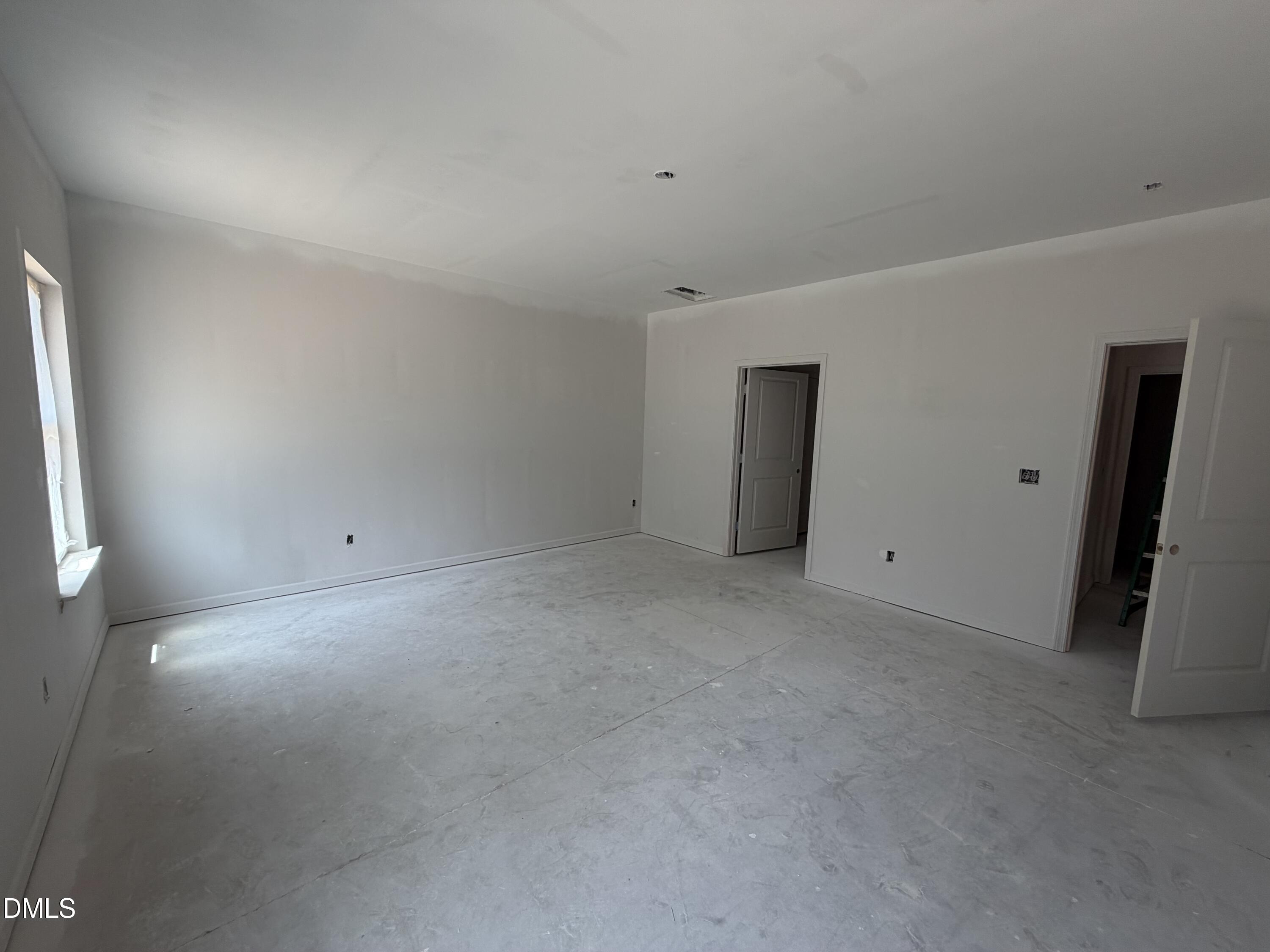 257 Cheshire Farm Drive Property Photo 6