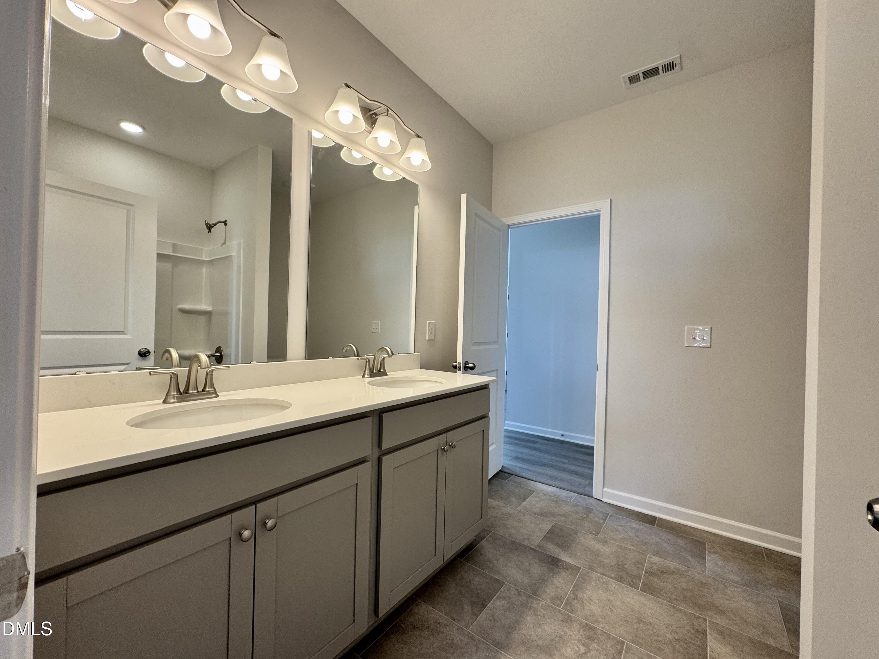 159 Cheshire Farm Drive Property Photo 7