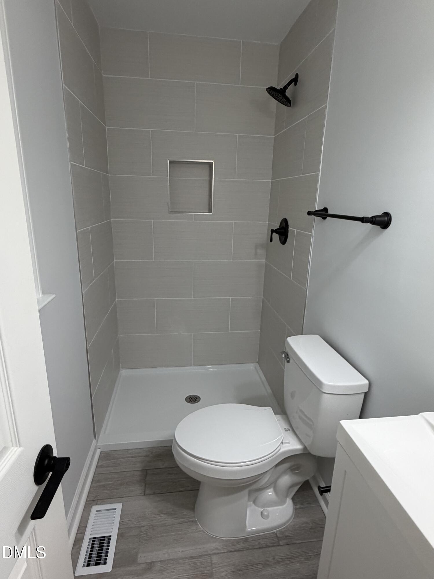 108 N Glendale Drive Property Photo 13