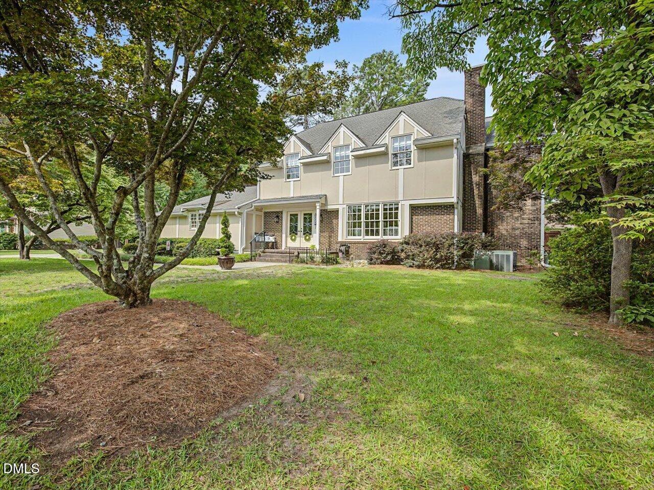 714 Chestnut Drive Property Photo 2