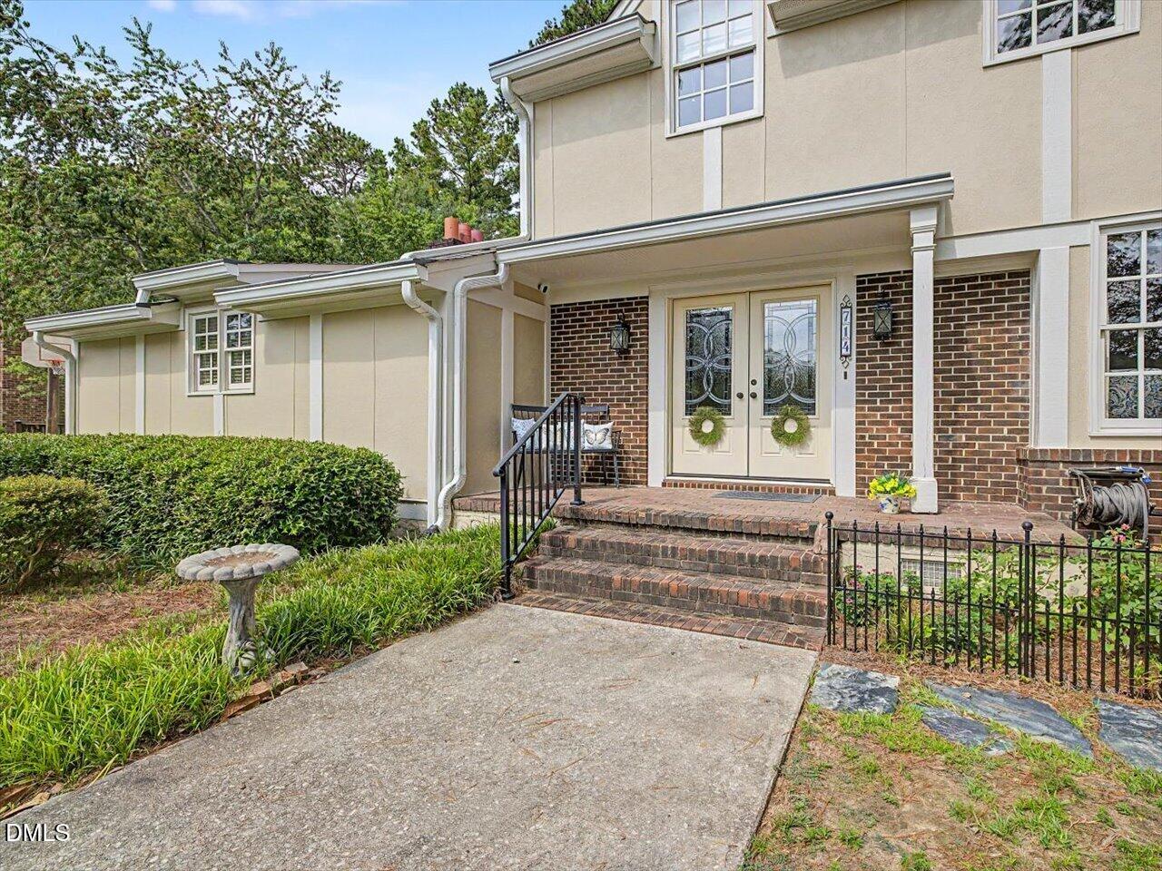 714 Chestnut Drive Property Photo 3