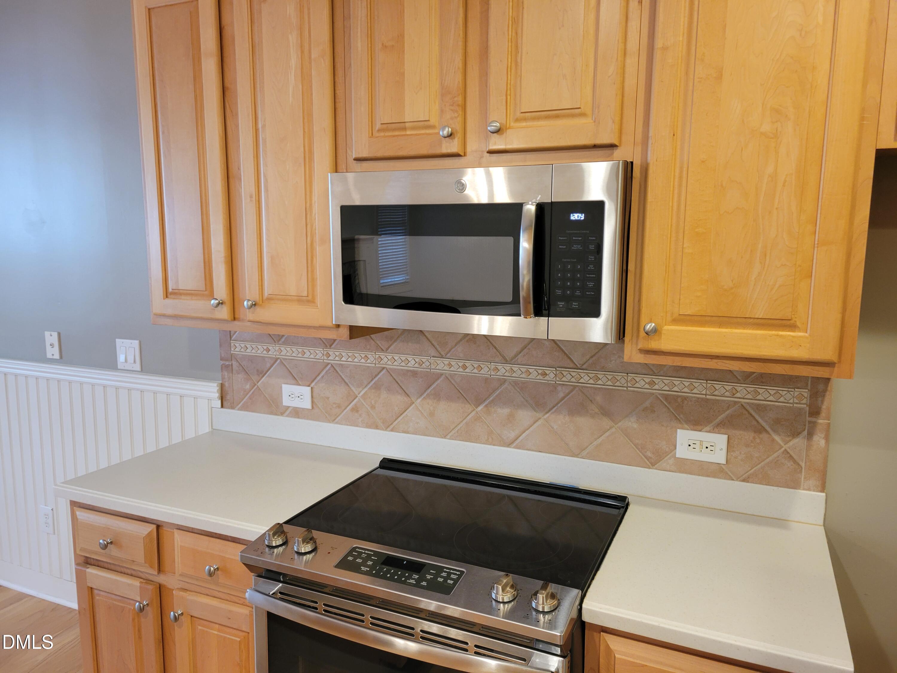 4044 Barton Park Place Property Photo 10