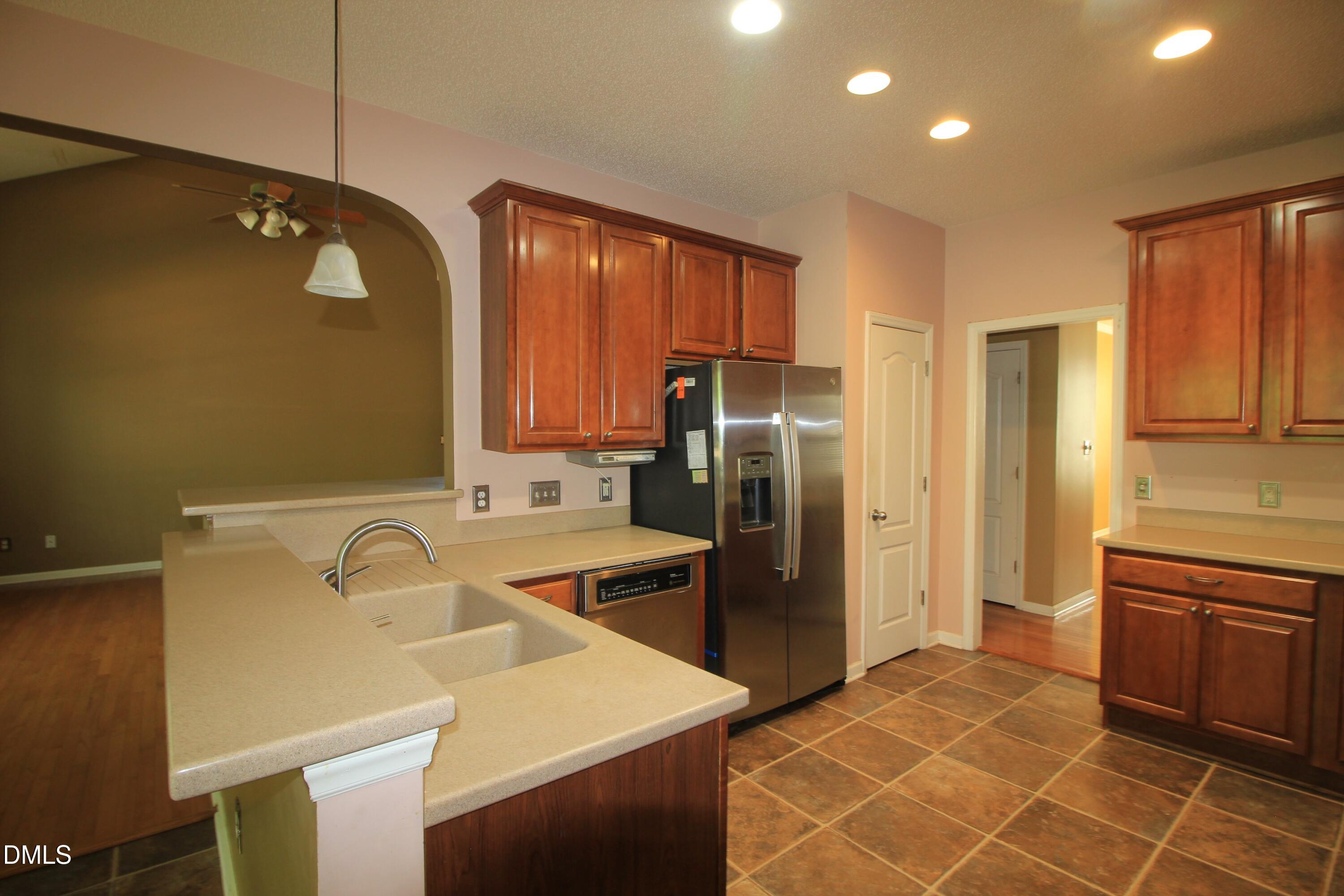 3117 Cregler Drive Property Photo 8